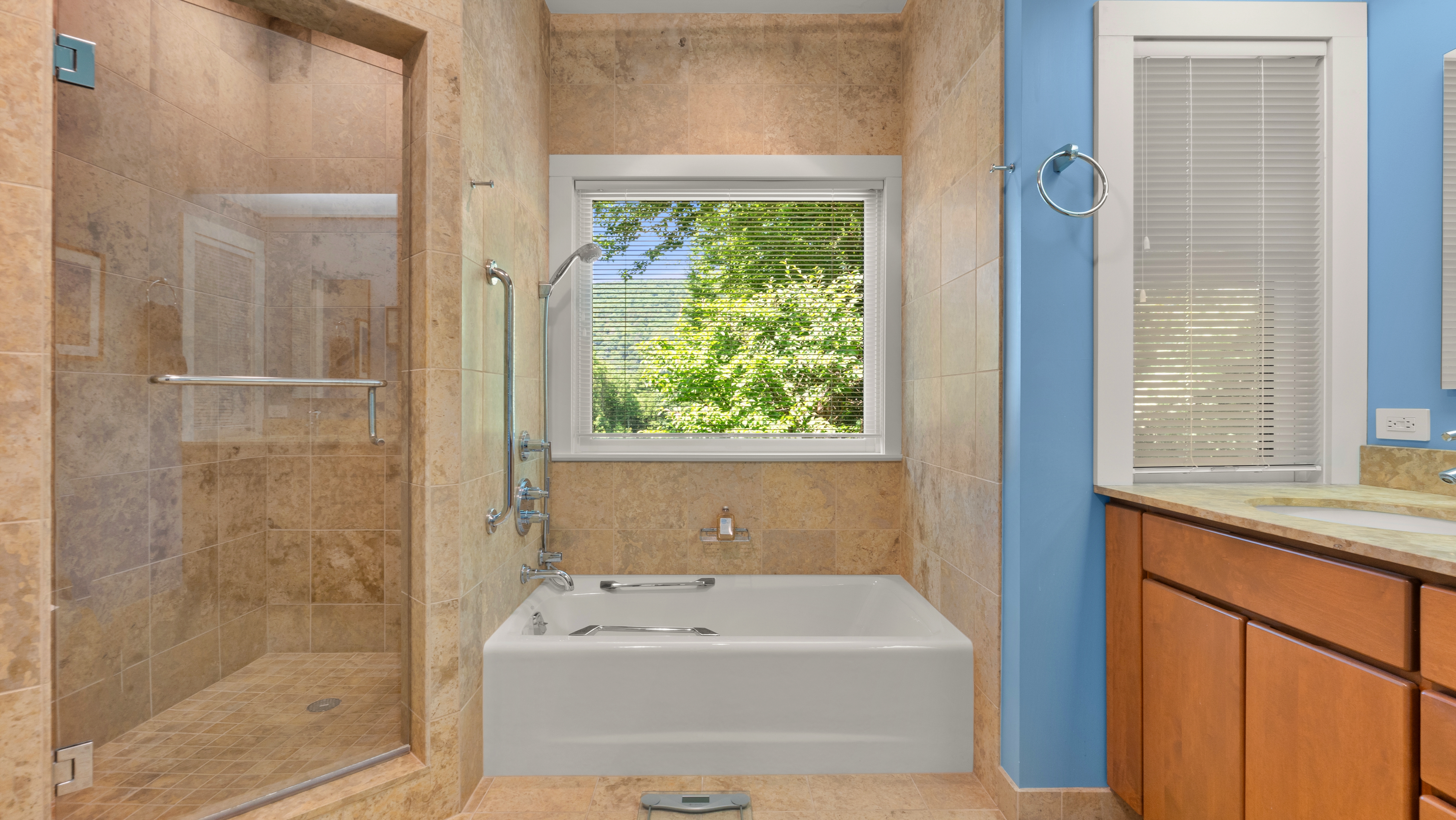  6-Acre Stockbridge Retreat: Contemporary Luxury with Views - 物件實景