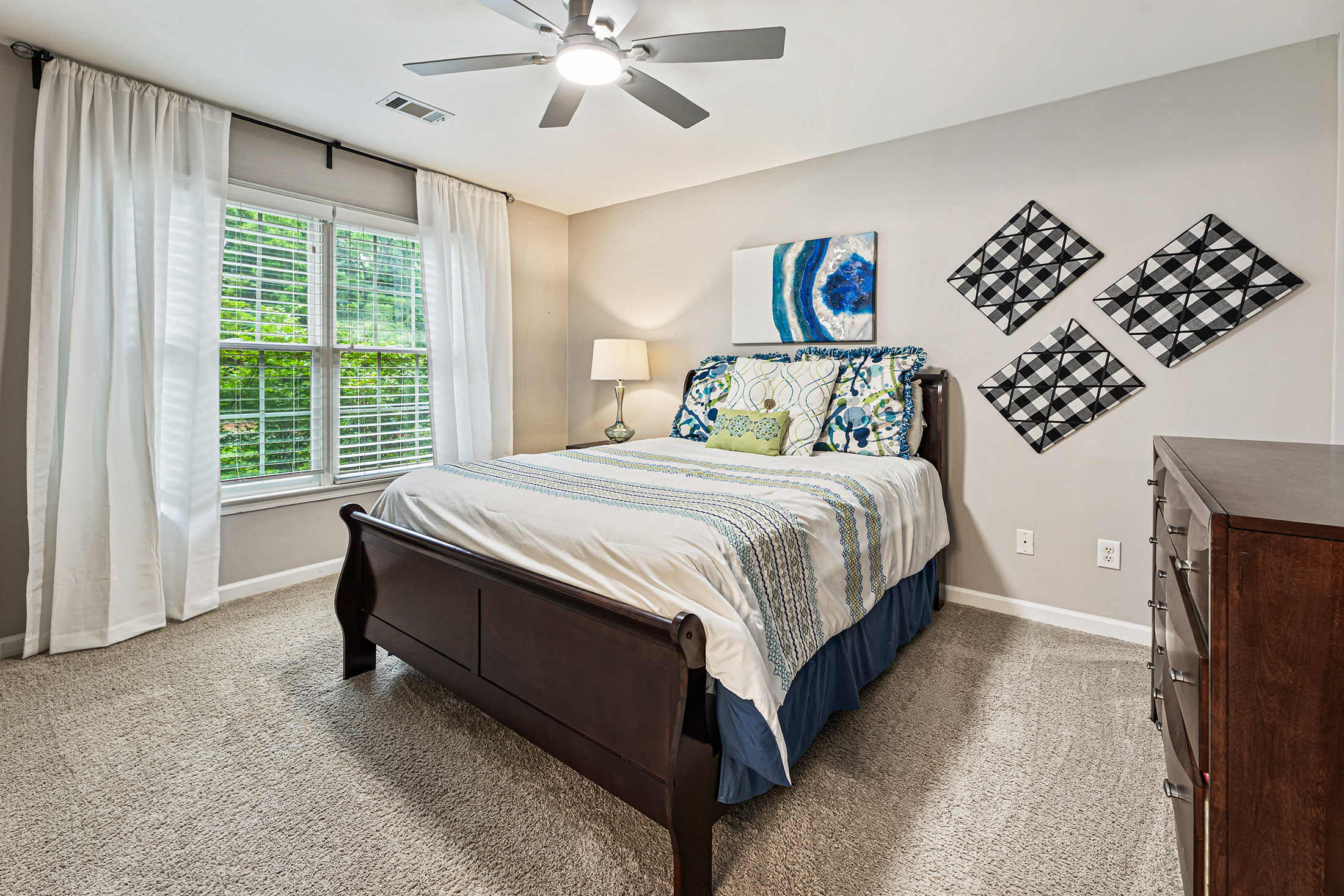  Incredible Opportunity in Milton’s Sought-After Stonebrook Farms - 物件實景