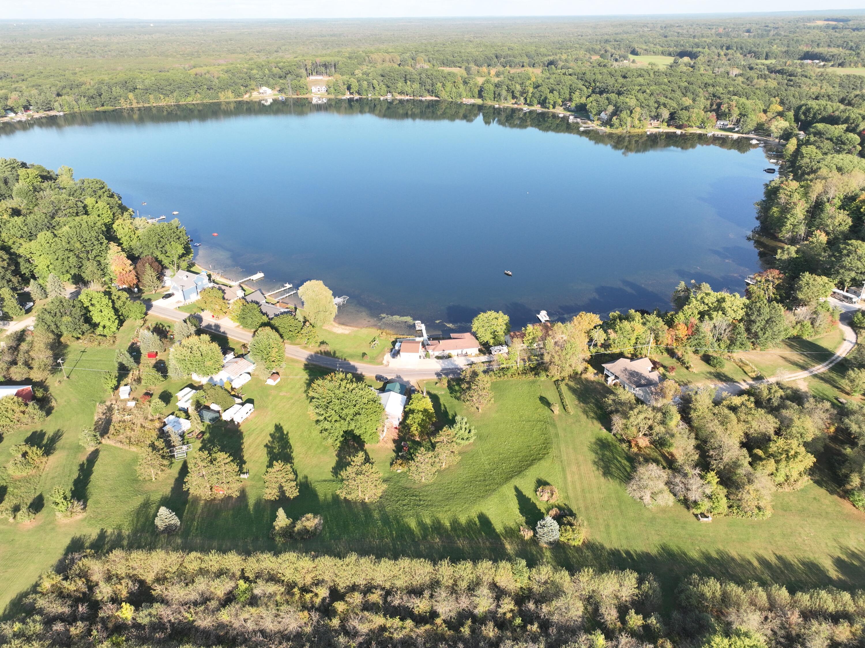 Fremont, Michigan, 49412, United States, 3 Bedrooms Bedrooms, ,2 BathroomsBathrooms,Residential,For Sale,1743034
