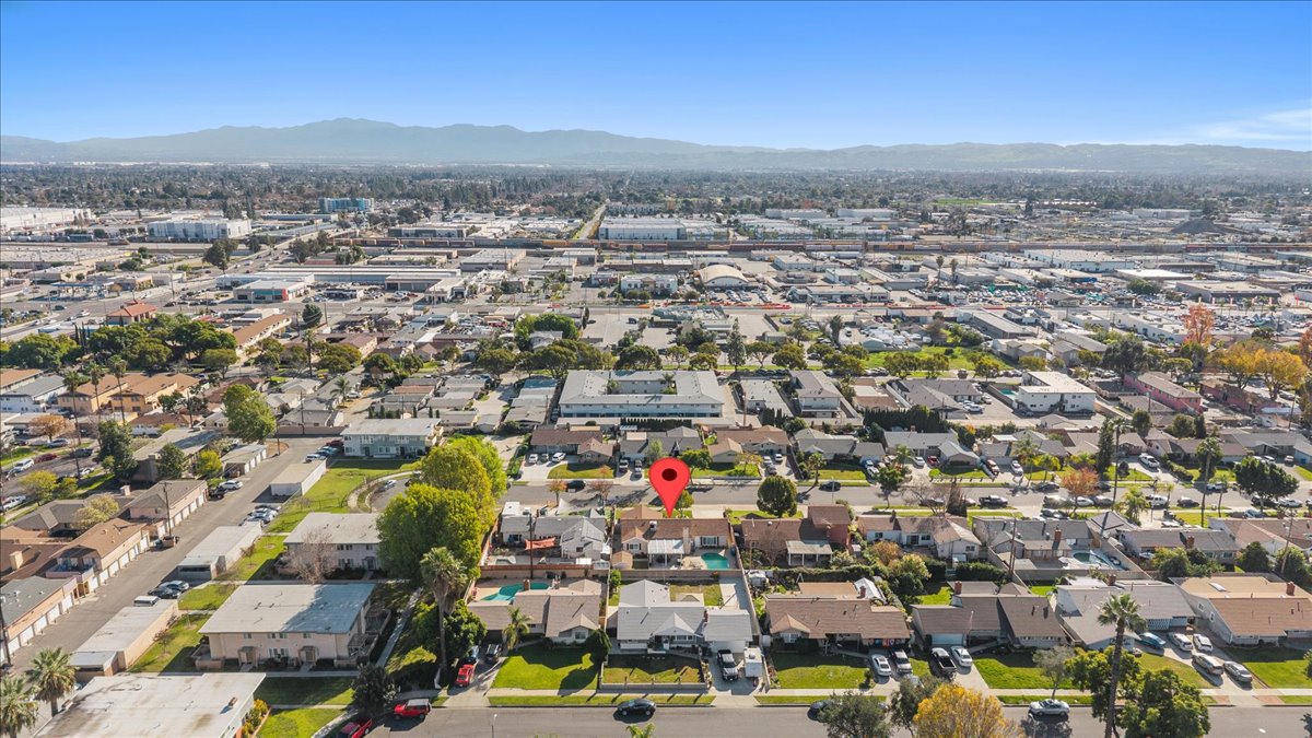 Ontario, California, 91762, United States, 3 Bedrooms Bedrooms, ,2 BathroomsBathrooms,Residential,For Sale,2012537