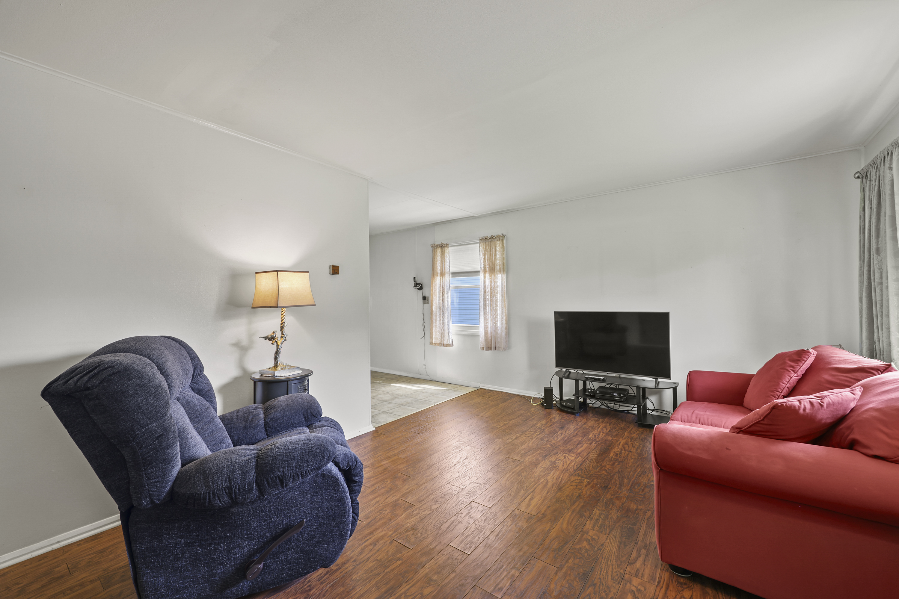  Sweet & Petite Inviting One-Level Easy Care Home - 物件實景