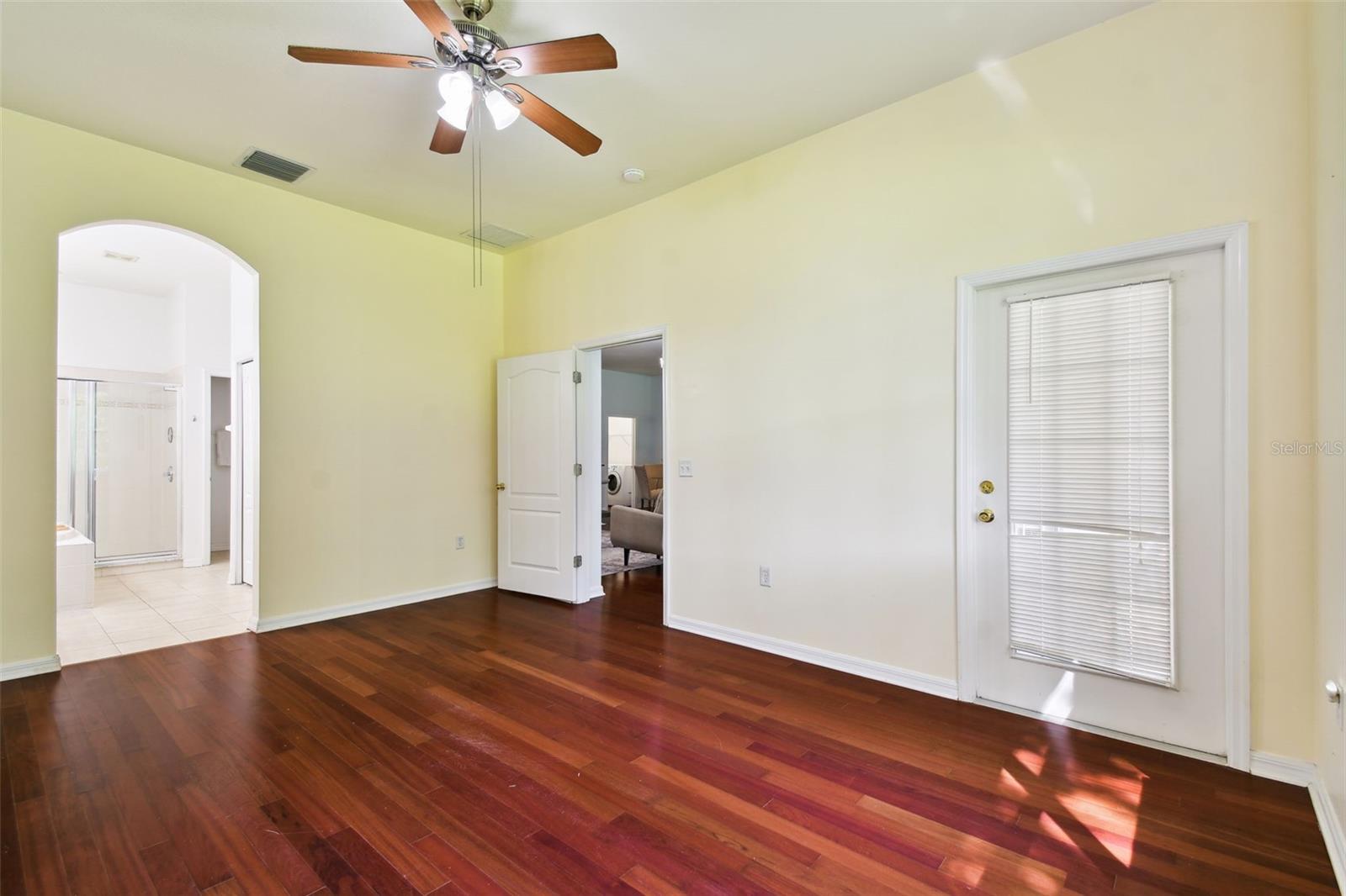 Tampa, Florida, 33647, United States, 4 Bedrooms Bedrooms, ,3 BathroomsBathrooms,Residential,For Sale,1904401