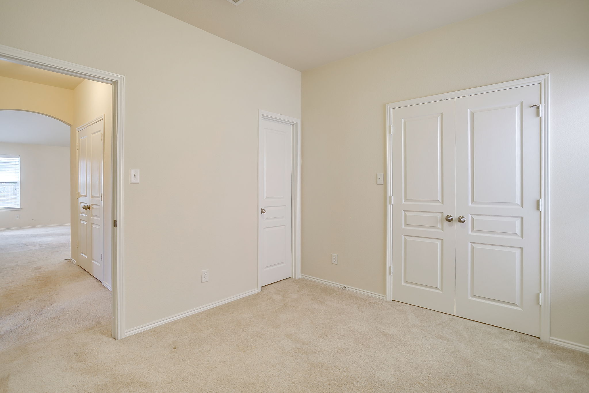  637 Brooks Street, Crowley, TX, 76036 - 物件實景