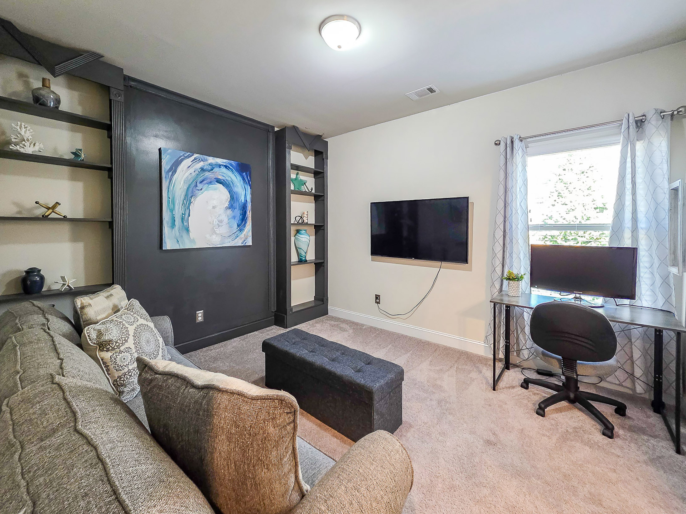  Better than New in West Forsyth - 物件實景