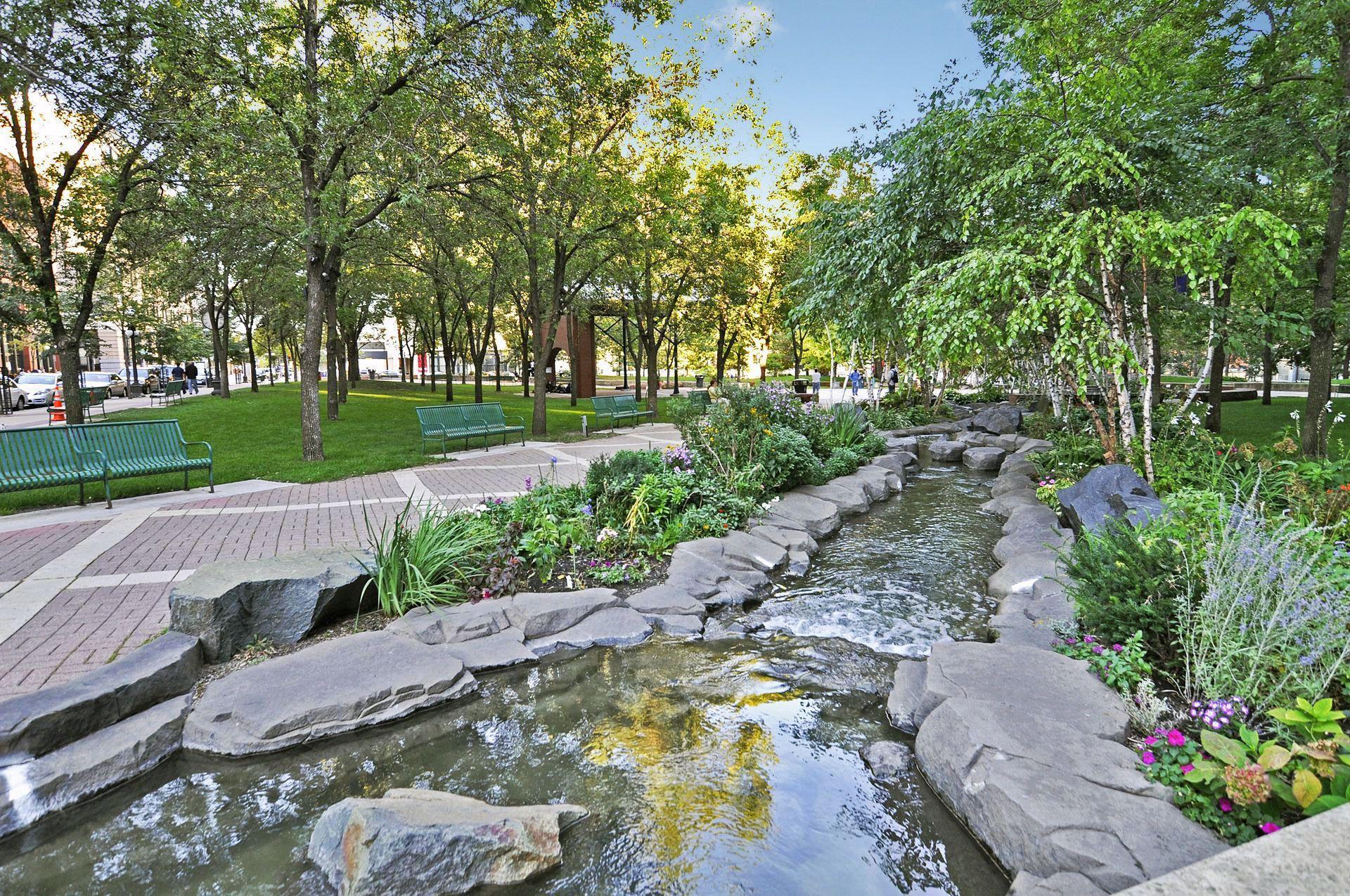 Saint Paul, Minnesota, 55101, United States, 2 Bedrooms Bedrooms, ,1 BathroomBathrooms,Residential,For Sale,1794377