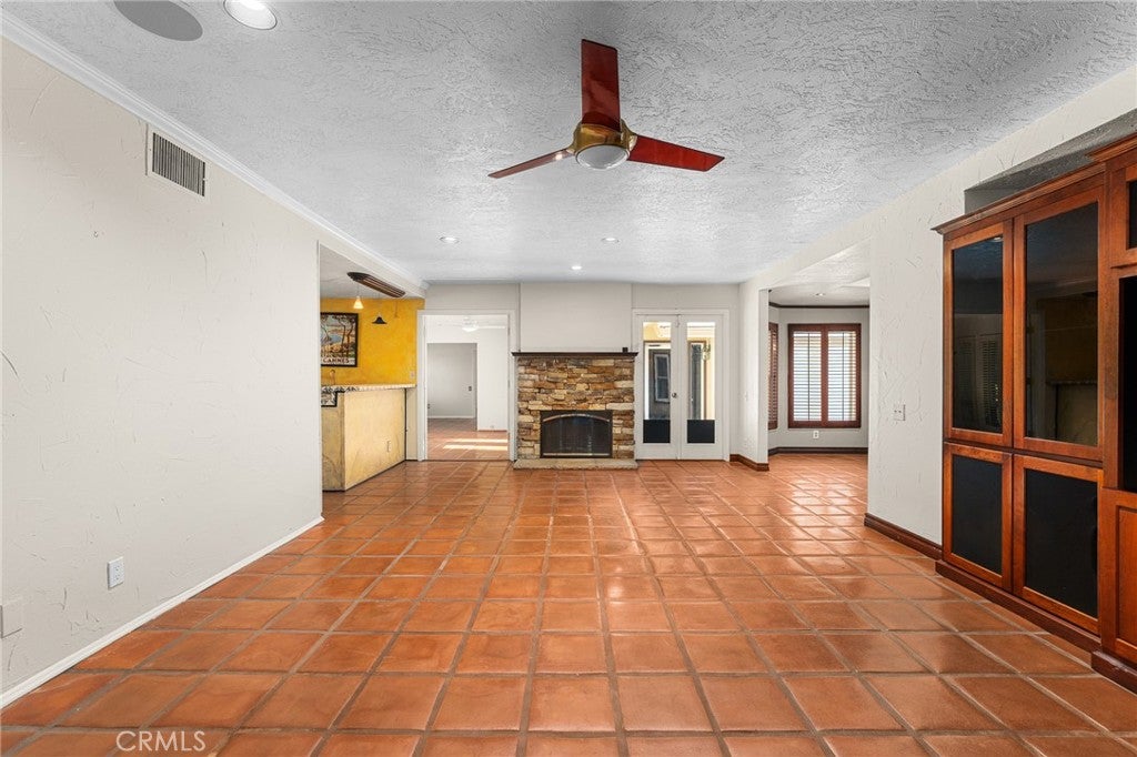 Redlands, California, 92373, United States, 4 Bedrooms Bedrooms, ,4 BathroomsBathrooms,Residential,For Sale,1995131