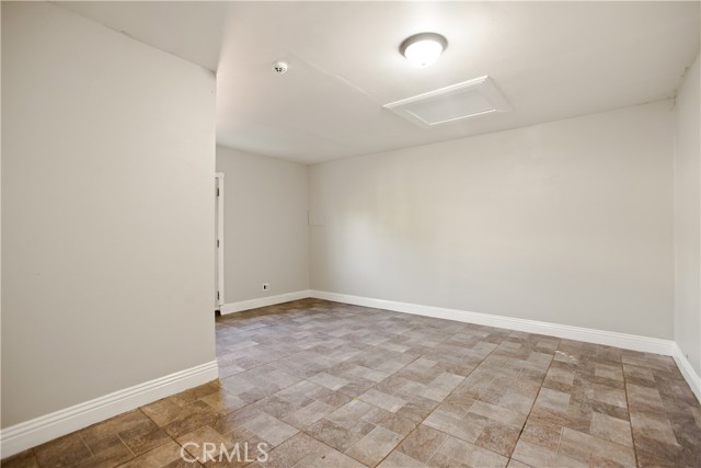 South Gate, California, 90280, United States, 3 Bedrooms Bedrooms, ,2 BathroomsBathrooms,Residential,For Sale,1974979