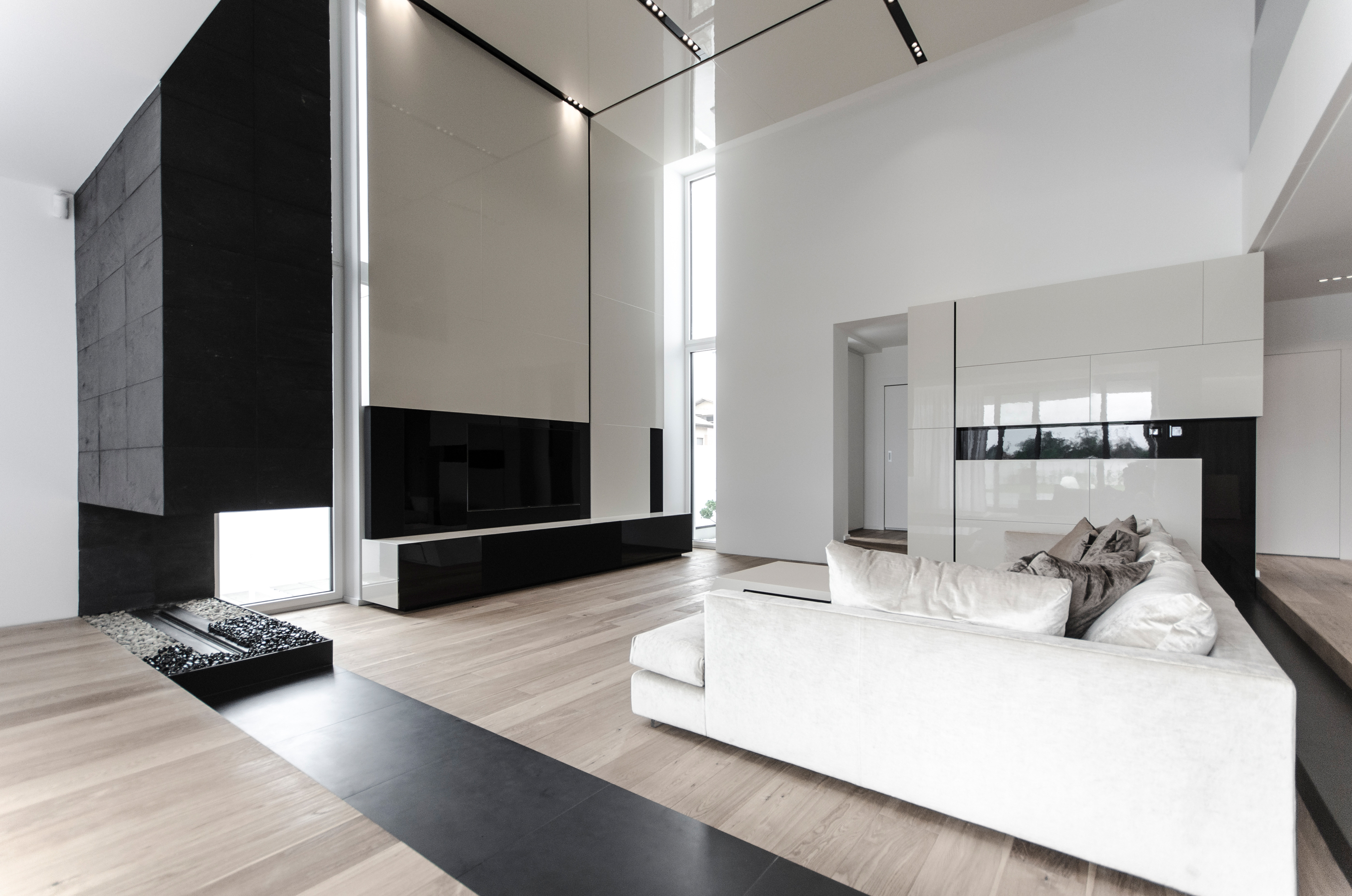  Award-Winning Ultra-Modern Designer Villa in Timioara - 物件實景