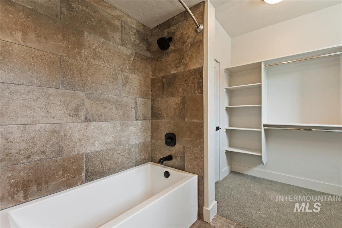 3000 Trailwood Way, Boise, Idaho, 83716, United States, 3 Bedrooms Bedrooms, ,3 BathroomsBathrooms,Residential,For Sale,3000 Trailwood Way,1436837