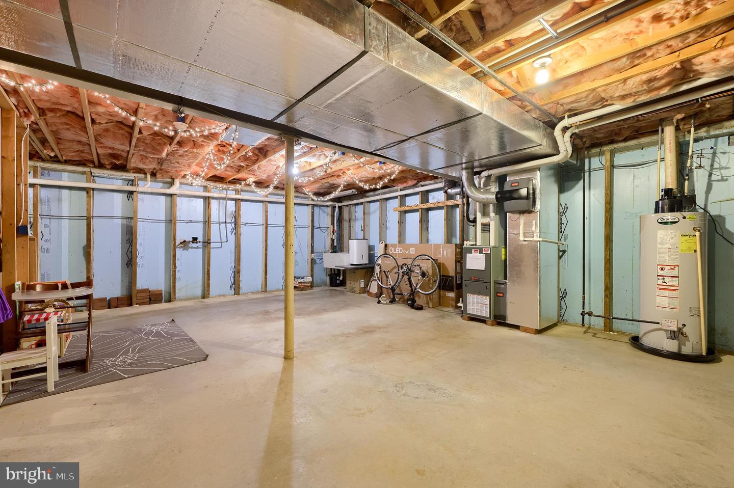 Lancaster, Pennsylvania, 17603, United States, 3 Bedrooms Bedrooms, ,3 BathroomsBathrooms,Residential,For Sale,1964719