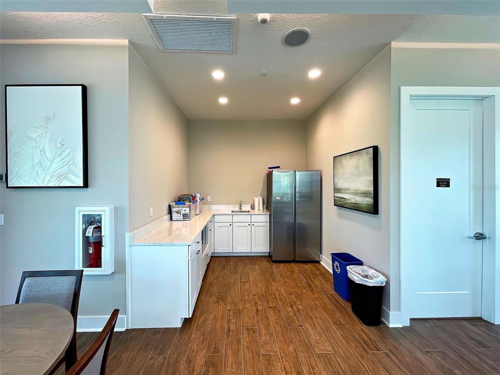 Nokomis, Florida, 34275, United States, 4 Bedrooms Bedrooms, ,3 BathroomsBathrooms,Residential,For Sale,2008819