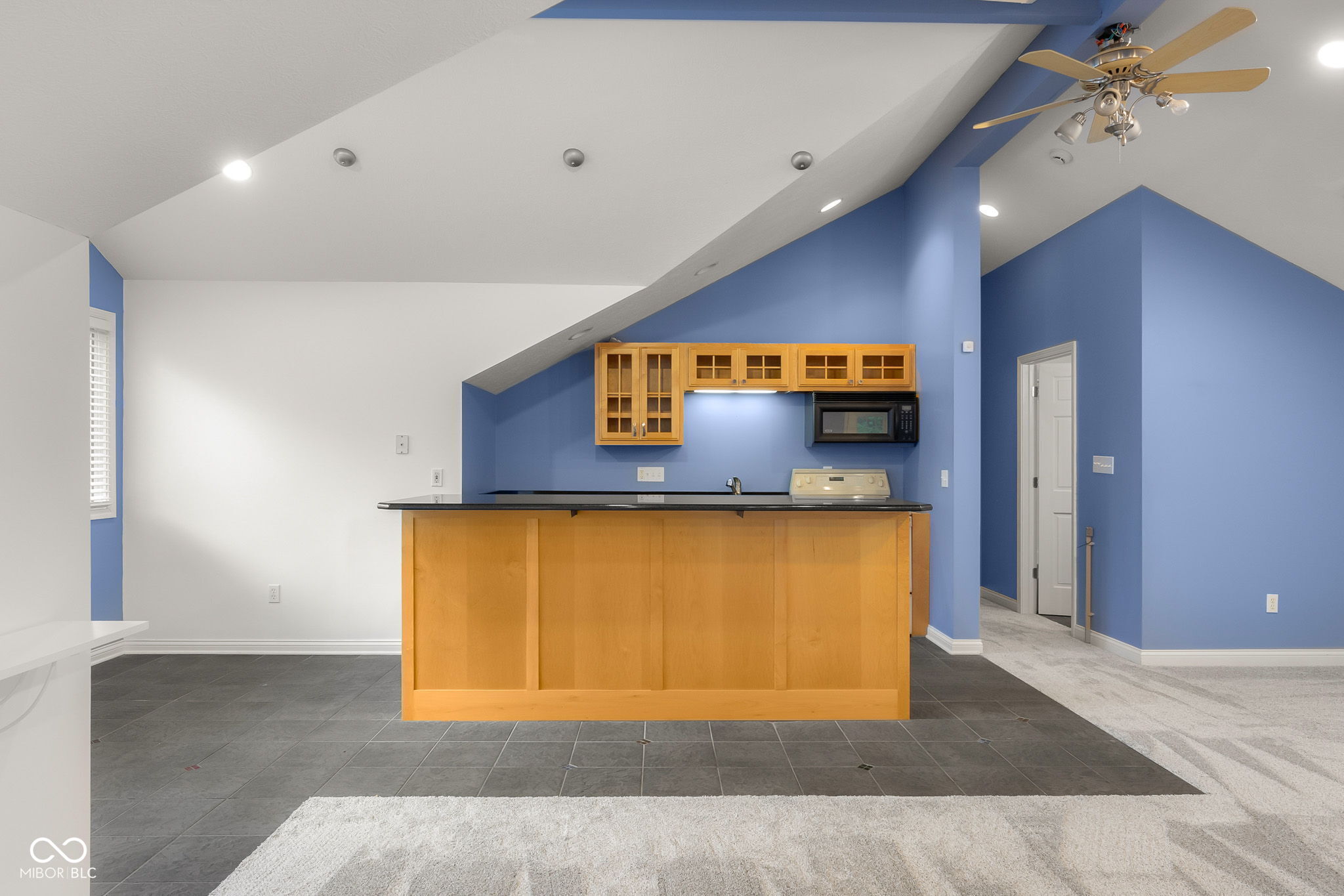 Columbus, Indiana, 47201, United States, 5 Bedrooms Bedrooms, ,6 BathroomsBathrooms,Residential,For Sale,1982008