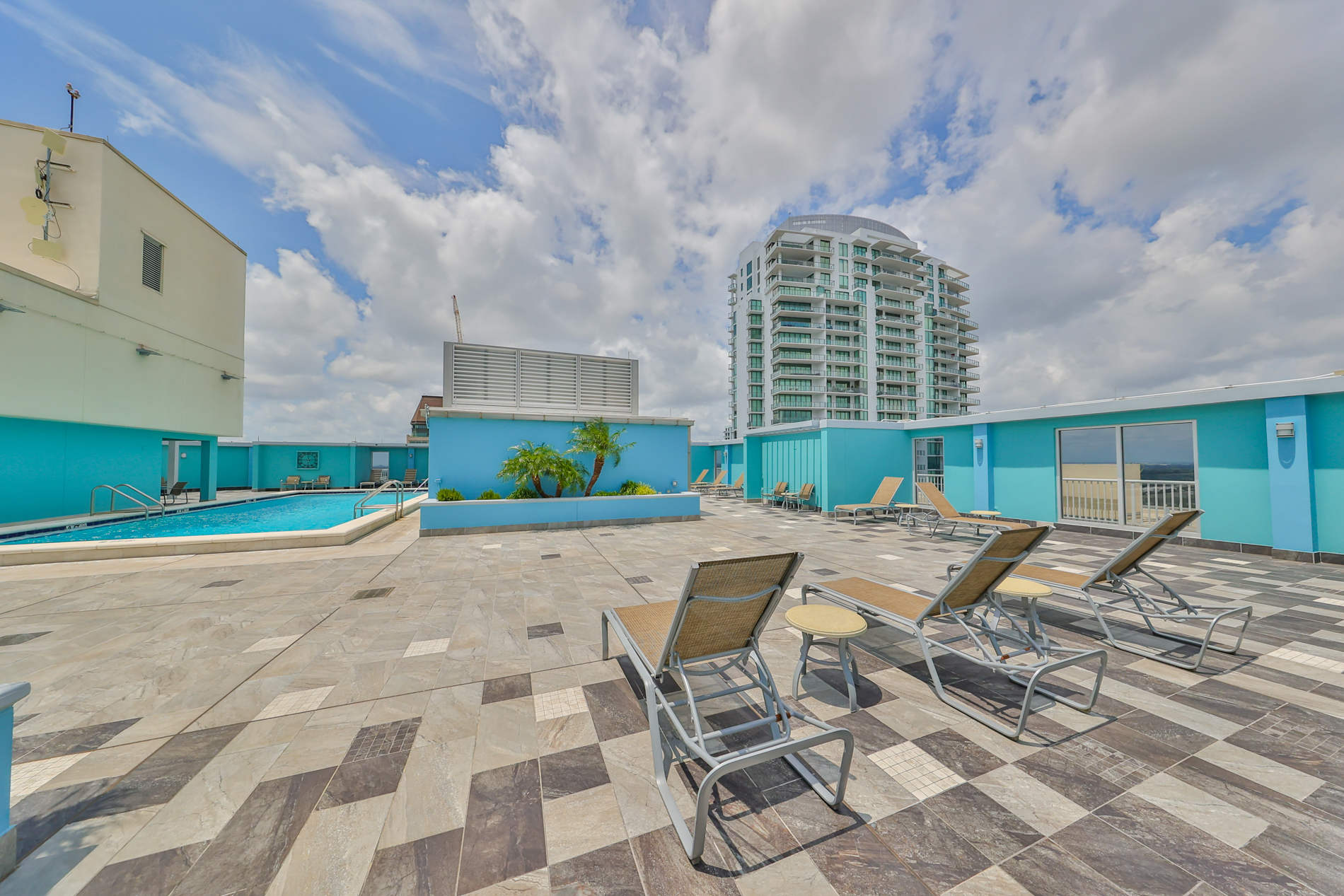 St Petersburg, Florida, 33701, United States, 3 Bedrooms Bedrooms, ,3 BathroomsBathrooms,Residential,For Sale,1924192