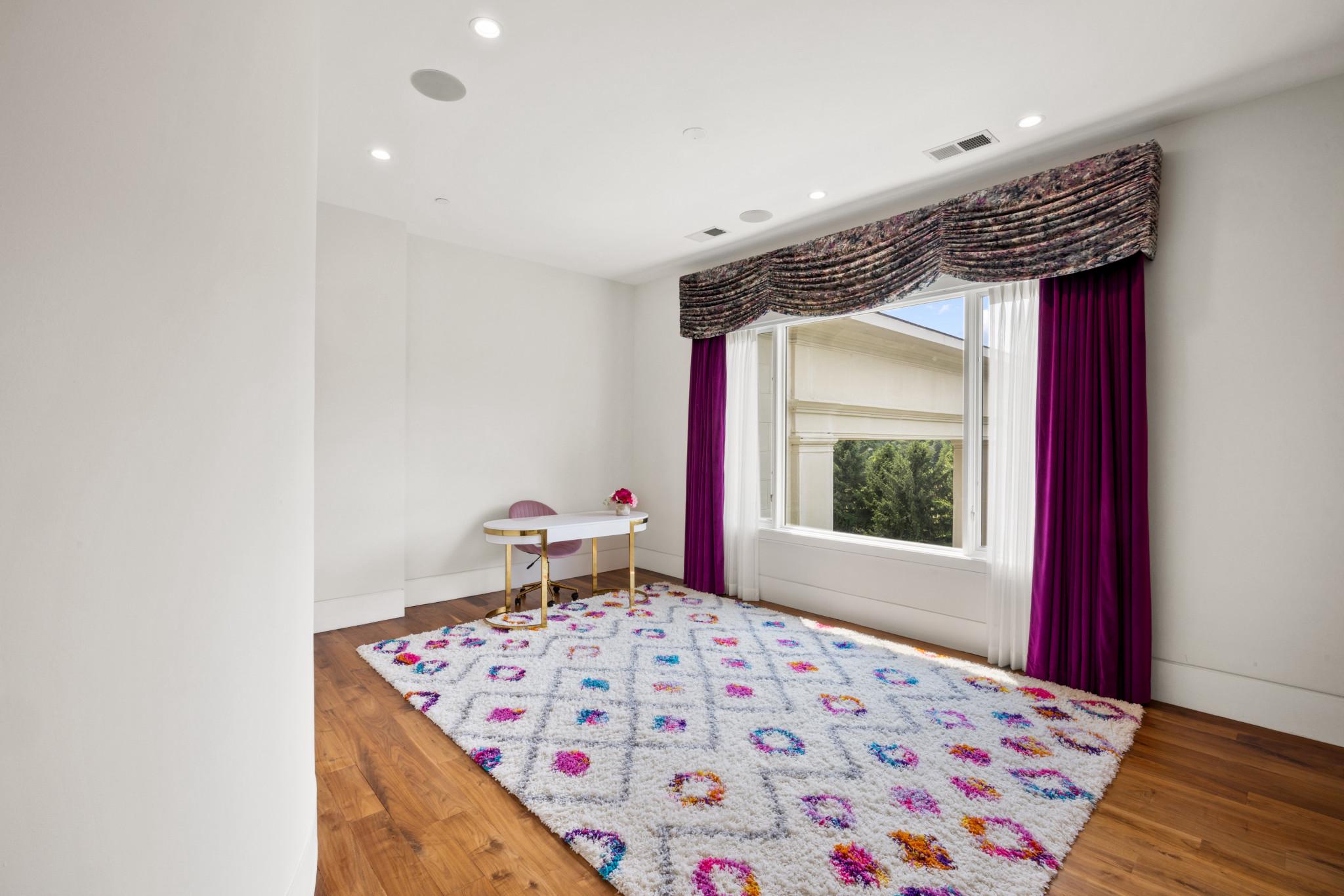  8880 Bradley Boulevard, Bethesda, MD, 20817 - 物件實景