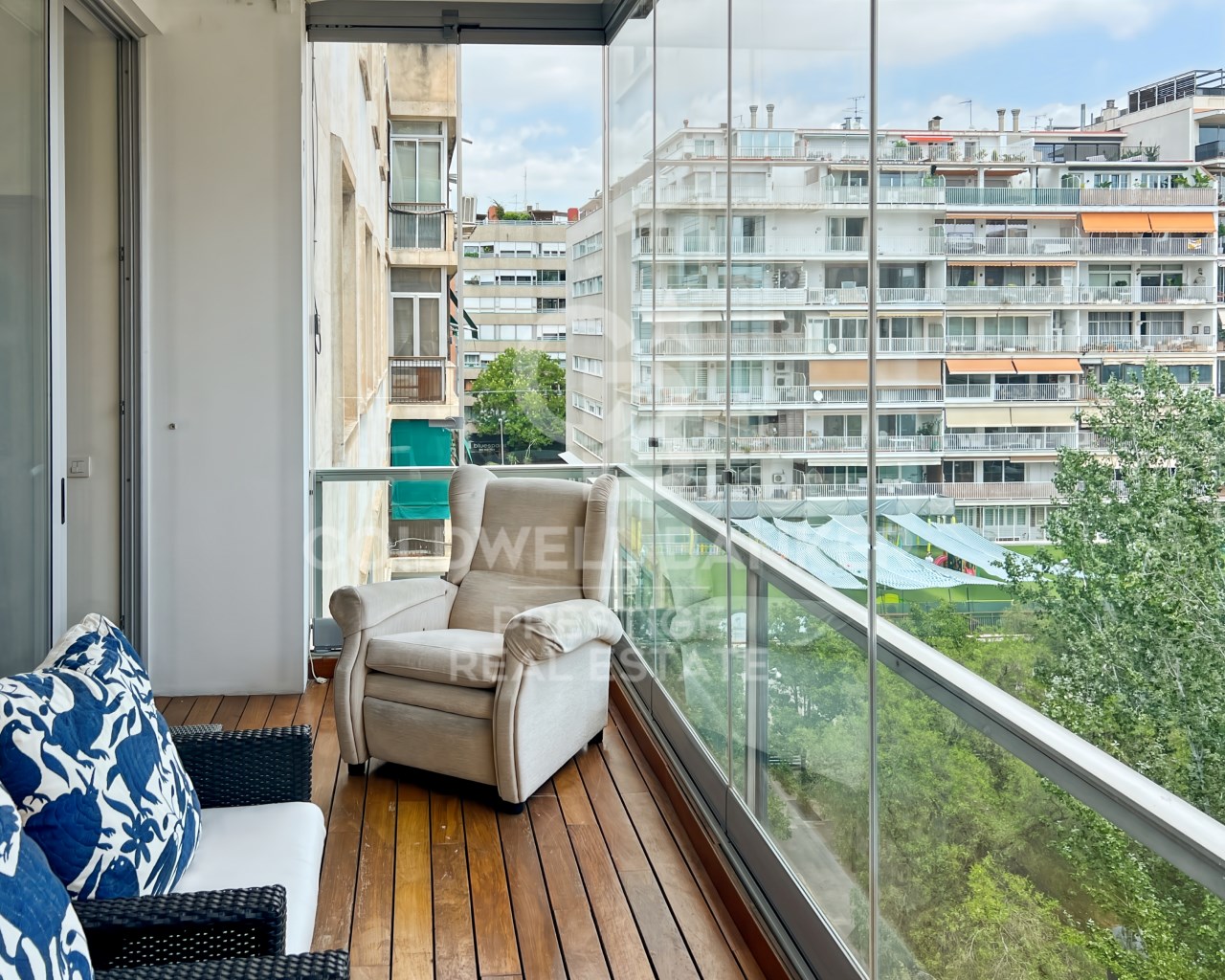 Barcelona, Catalonia, ES, 4 Bedrooms Bedrooms, ,4 BathroomsBathrooms,Residential,For Sale,1906834