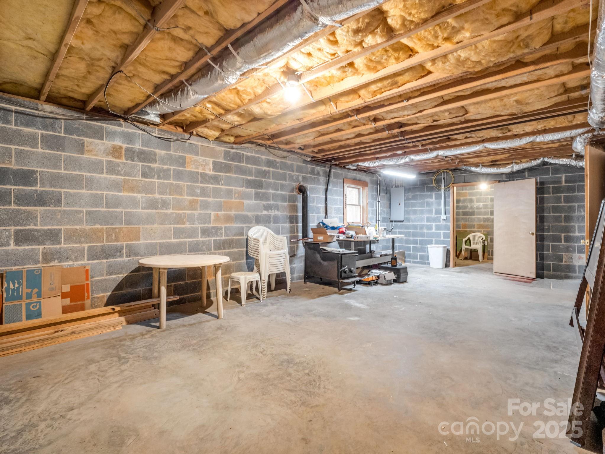 Rutherfordton, North Carolina, 28139, United States, 4 Bedrooms Bedrooms, ,3 BathroomsBathrooms,Residential,For Sale,1944871