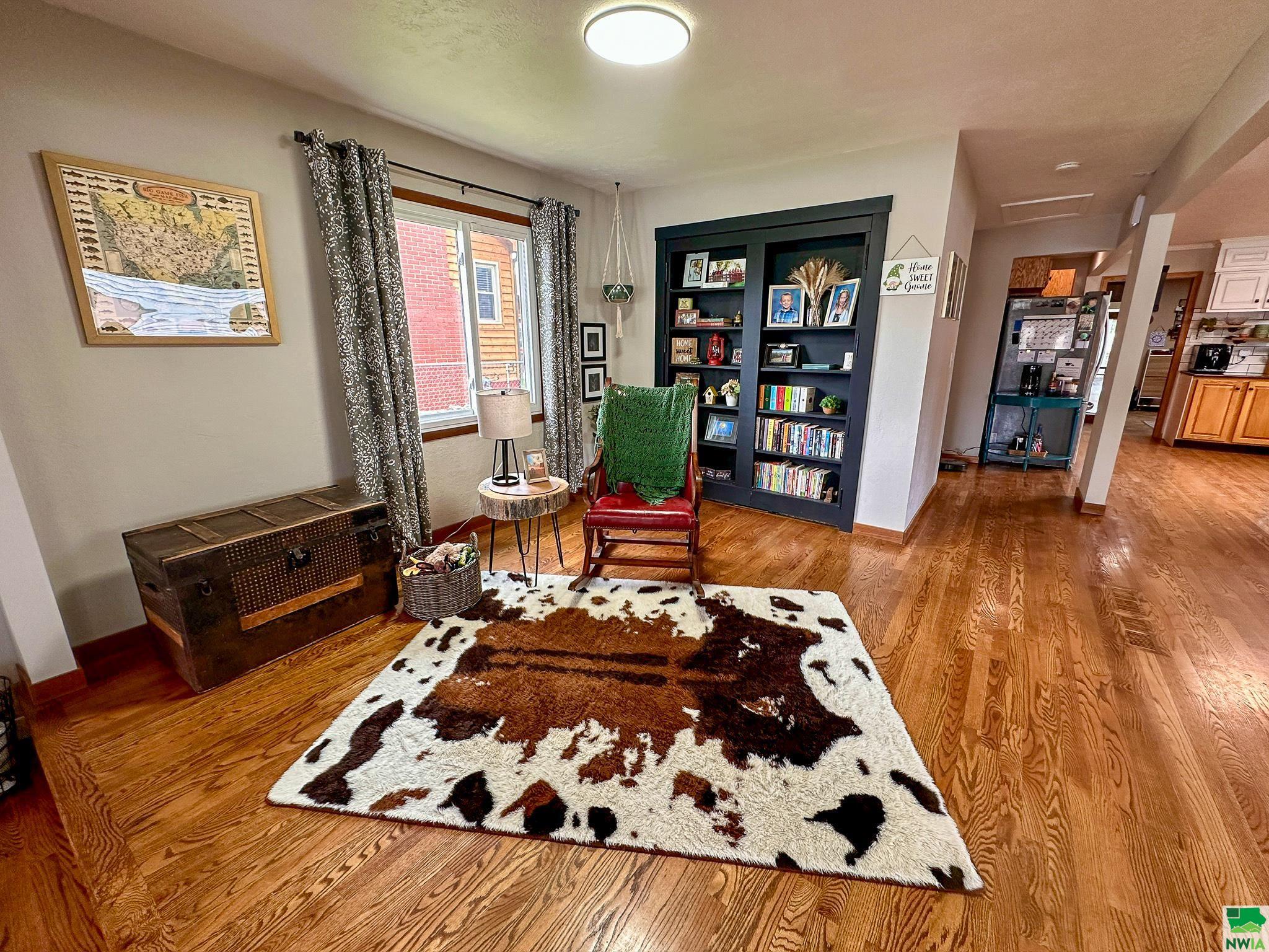 McCook Lake, South Dakota, 57049, United States, 5 Bedrooms Bedrooms, ,3 BathroomsBathrooms,Residential,For Sale,1980281