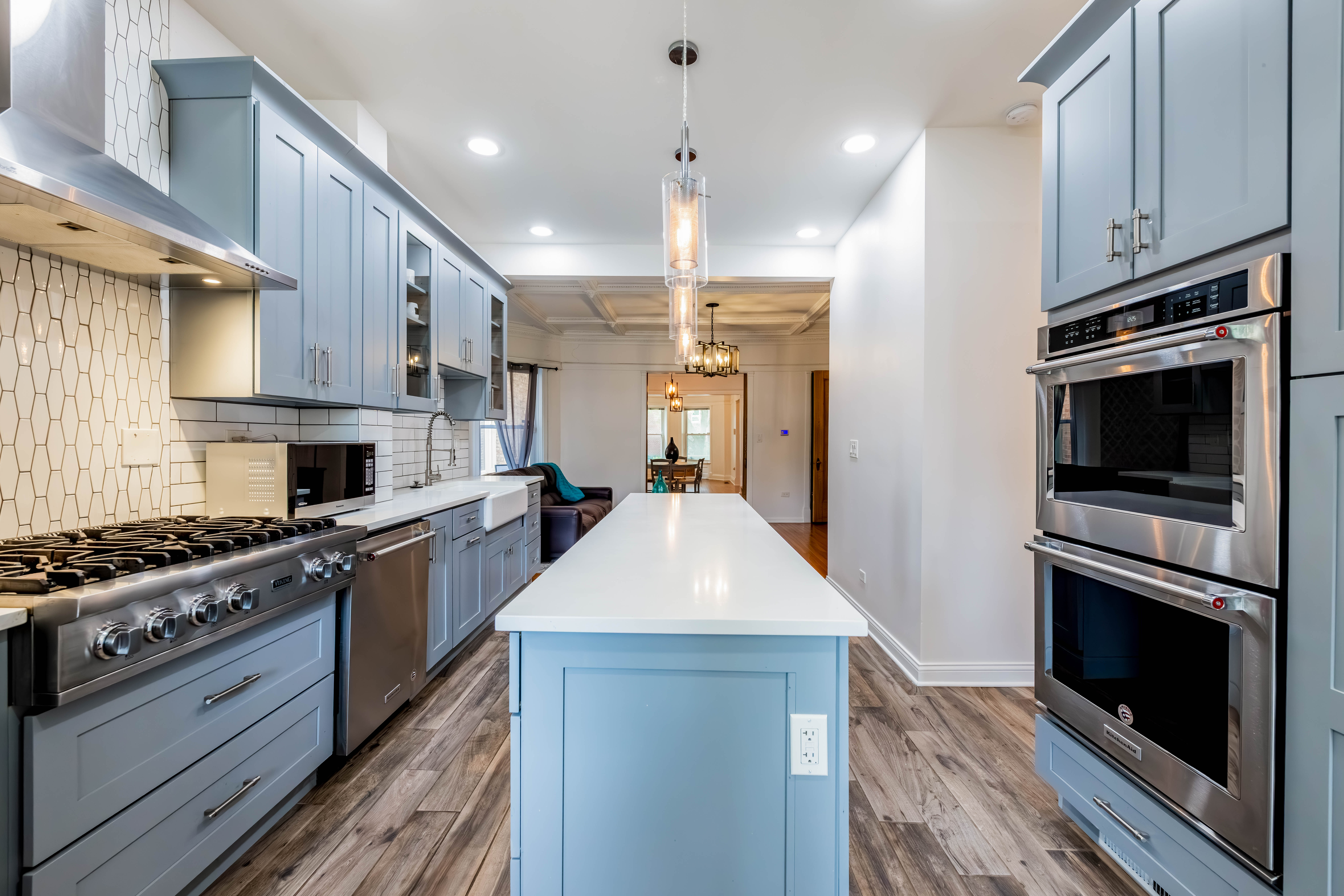 A Rare Opportunity to Own a Quintessential Vintage Rowhome - 物件實景