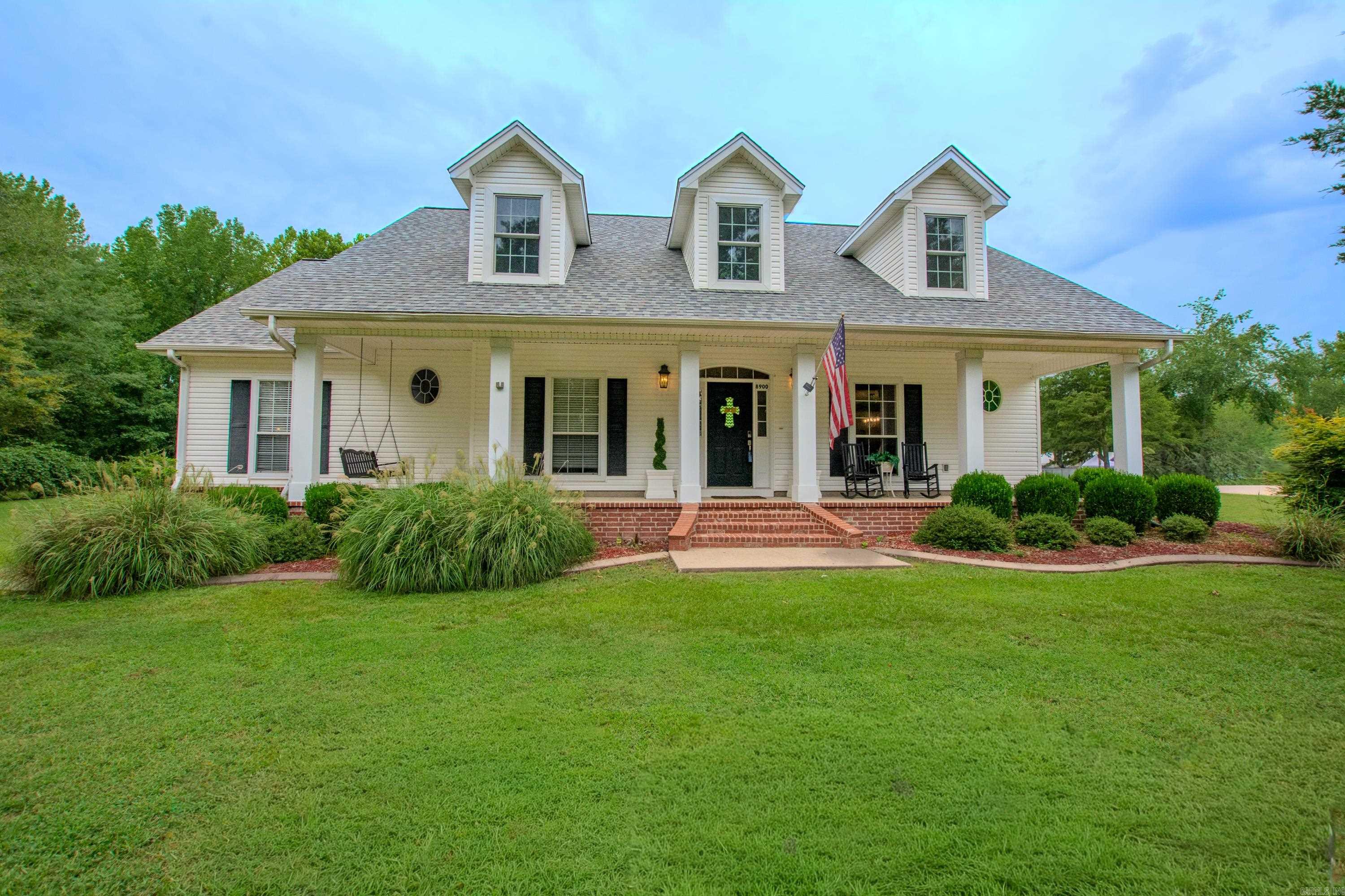 Benton, Arkansas, 72019, United States, 4 Bedrooms Bedrooms, ,4 BathroomsBathrooms,Residential,For Sale,1932840
