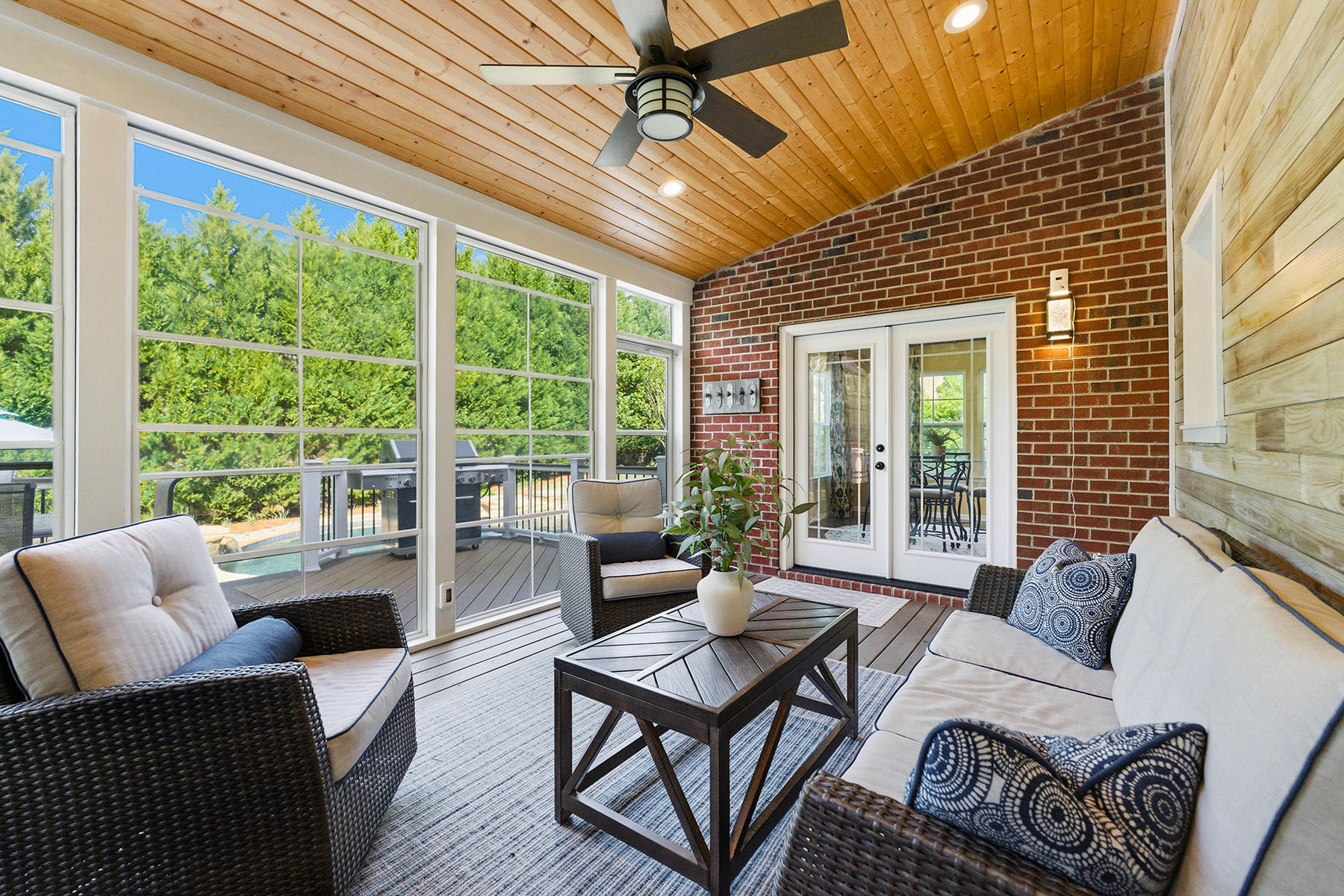  RIVER LAKES - 物件實景