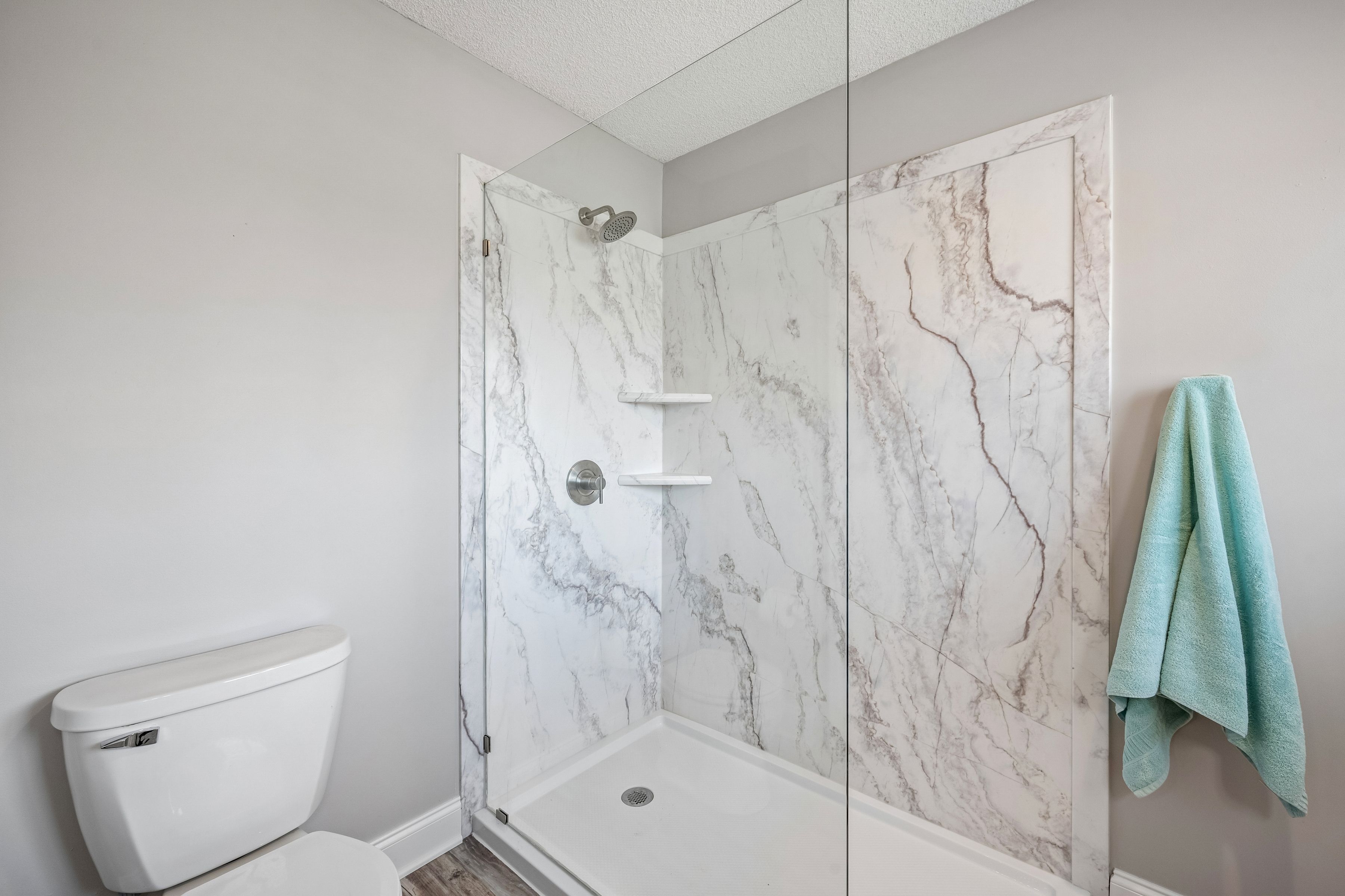  Beautifully Updated River’s Bend Retreat - 物件實景