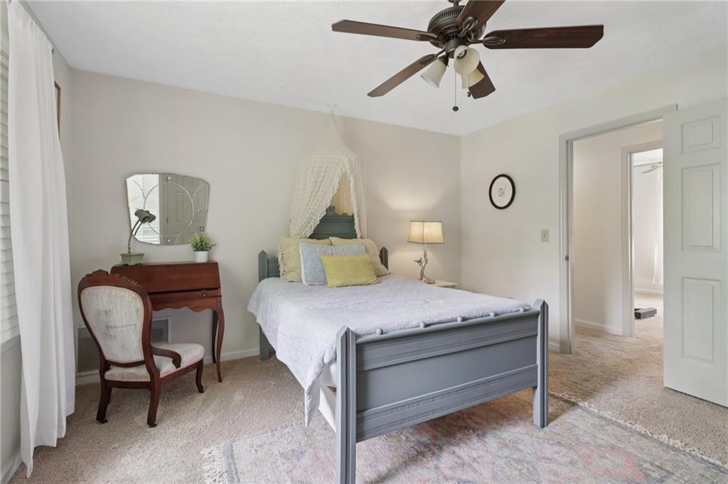 Marietta, Georgia, 30062, United States, 4 Bedrooms Bedrooms, ,3 BathroomsBathrooms,Residential,For Sale,1905534
