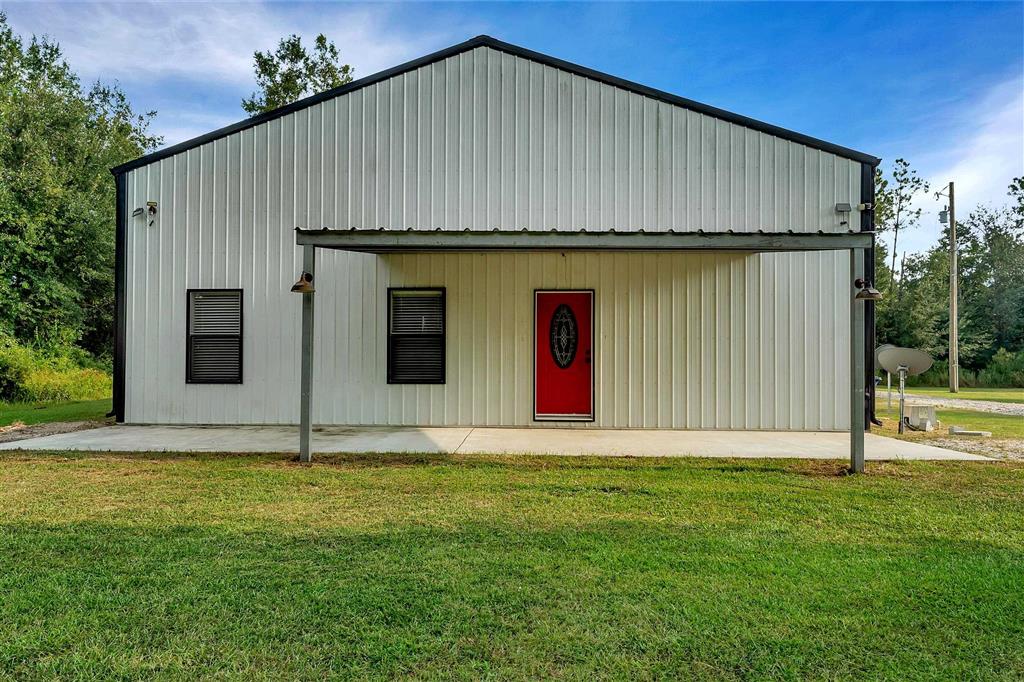 Dequincy, Louisiana, 70633, United States, 5 Bedrooms Bedrooms, ,4 BathroomsBathrooms,Residential,For Sale,1984141