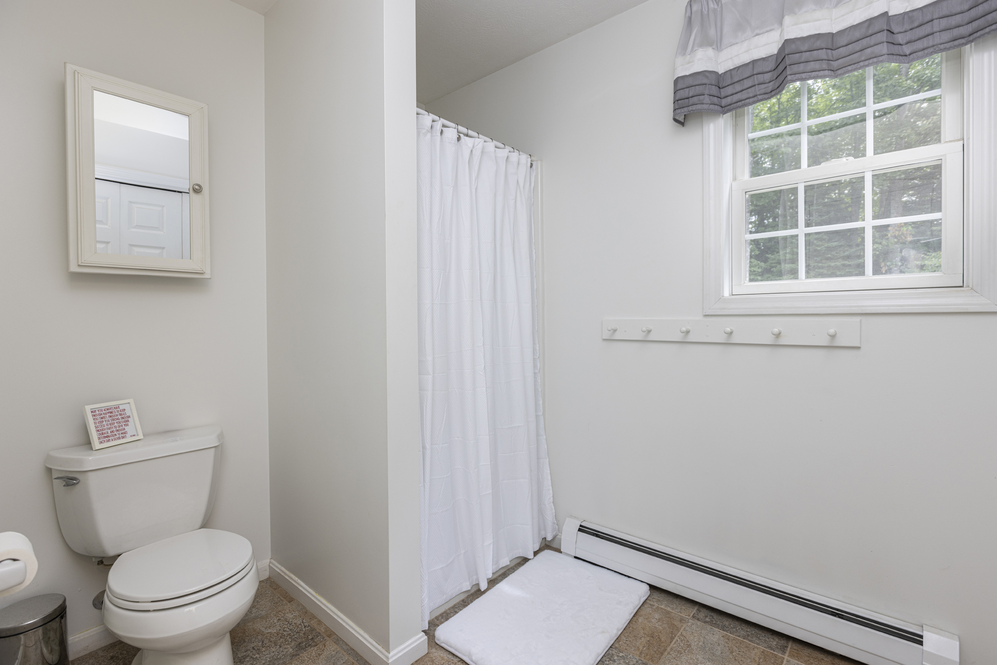 Gorham, Maine, 04038, United States, 4 Bedrooms Bedrooms, ,3 BathroomsBathrooms,Residential,For Sale,1914155