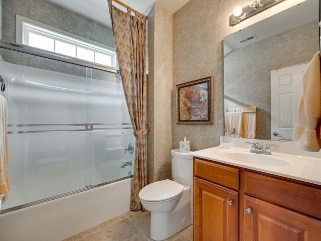 Fort Mill, South Carolina, 29708, United States, 3 Bedrooms Bedrooms, ,2 BathroomsBathrooms,Residential,For Sale,1851228