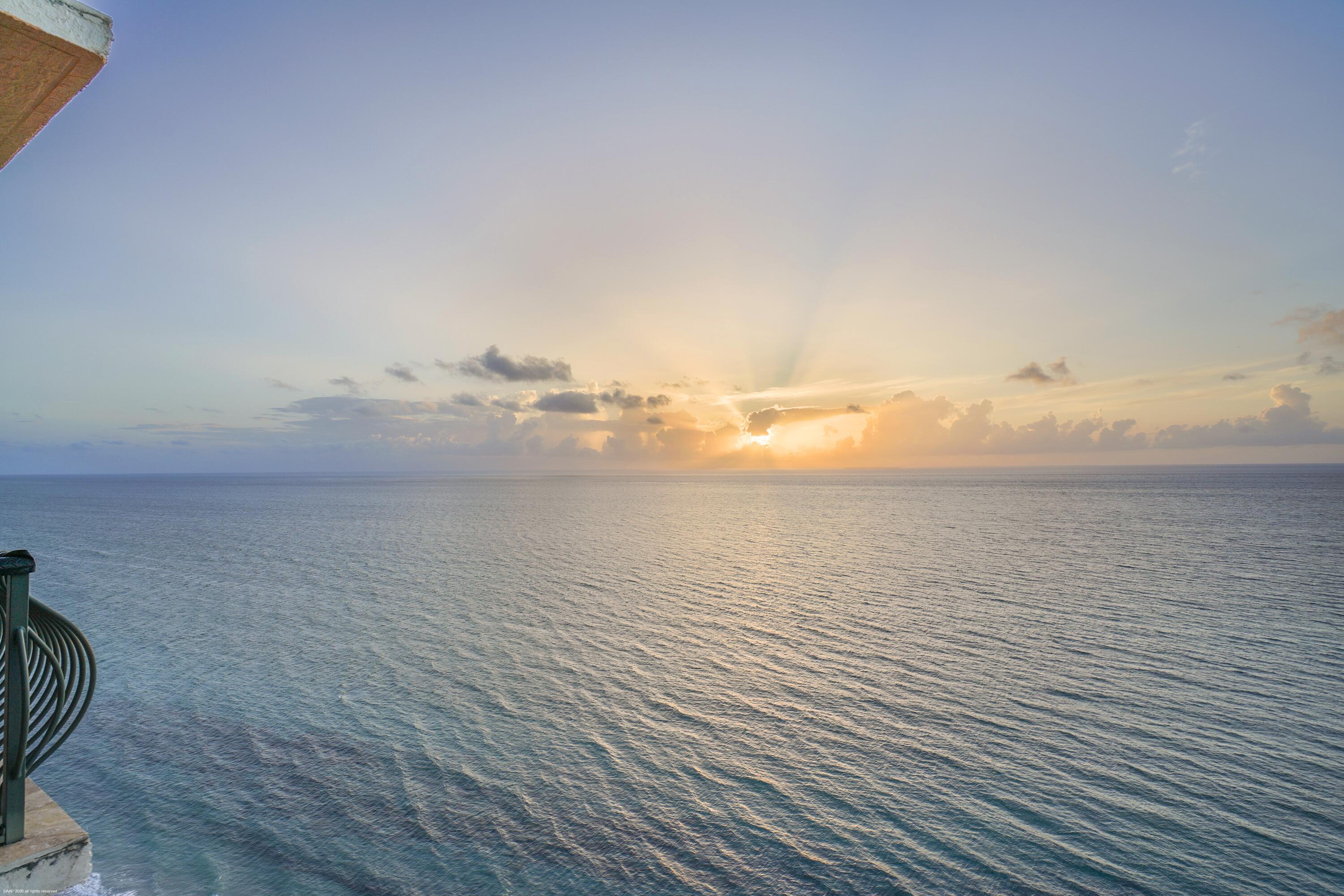  5150 N Ocean Drive PH 2001 - 物件實景