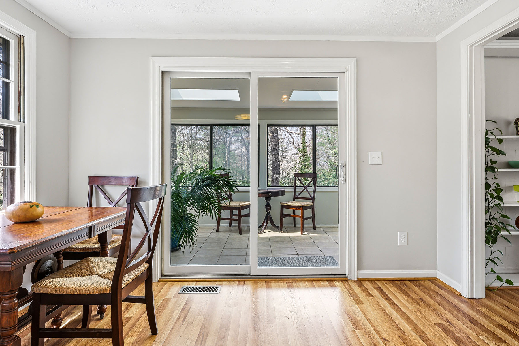  PISGAH FOREST - 物件實景