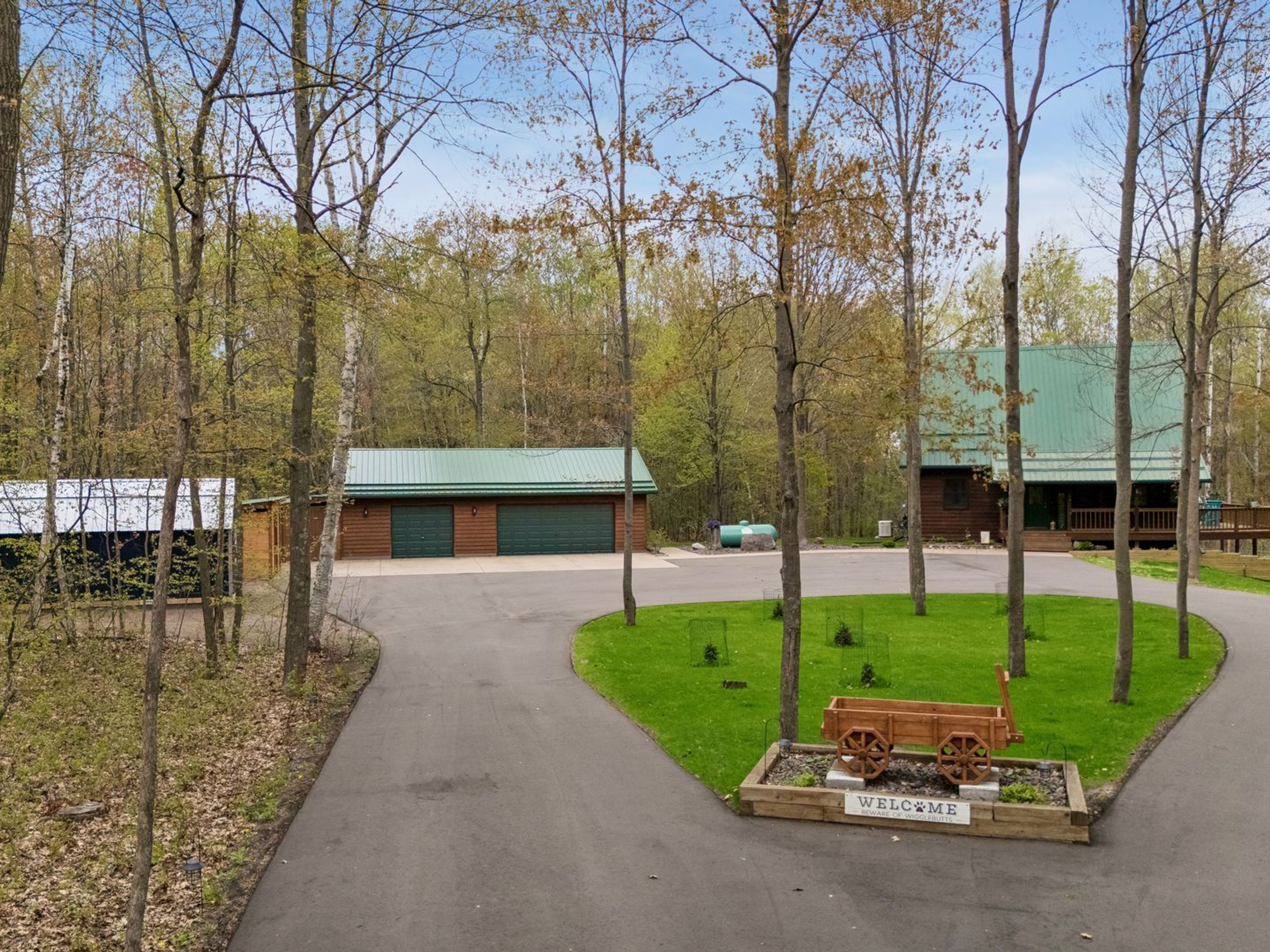  Private Woodland Retreat Surrounded by Nature and Serenity - 物件實景