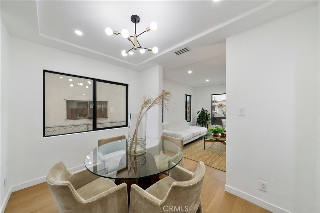 Los Angeles, California, 90031, United States, 5 Bedrooms Bedrooms, ,2 BathroomsBathrooms,Residential,For Sale,2006485