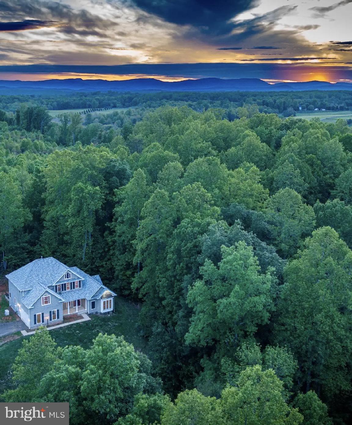 Brandy Station, Virginia, 22714, United States, 6 Bedrooms Bedrooms, ,4 BathroomsBathrooms,Residential,For Sale,2049369