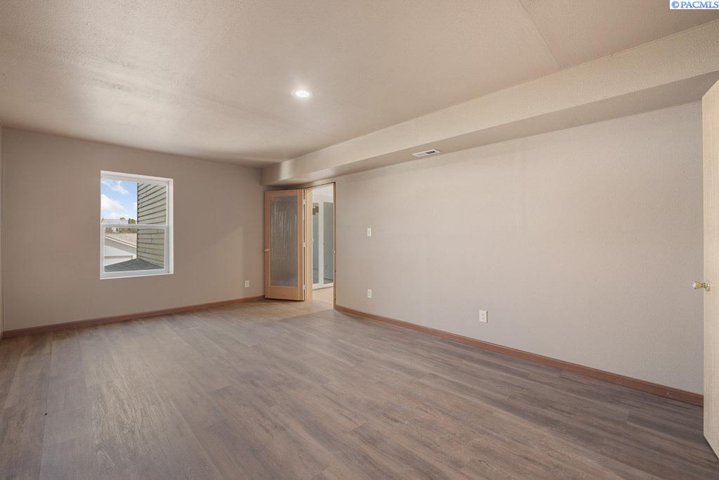 Pullman, Washington, 99163, United States, 4 Bedrooms Bedrooms, ,3 BathroomsBathrooms,Residential,For Sale,1777658