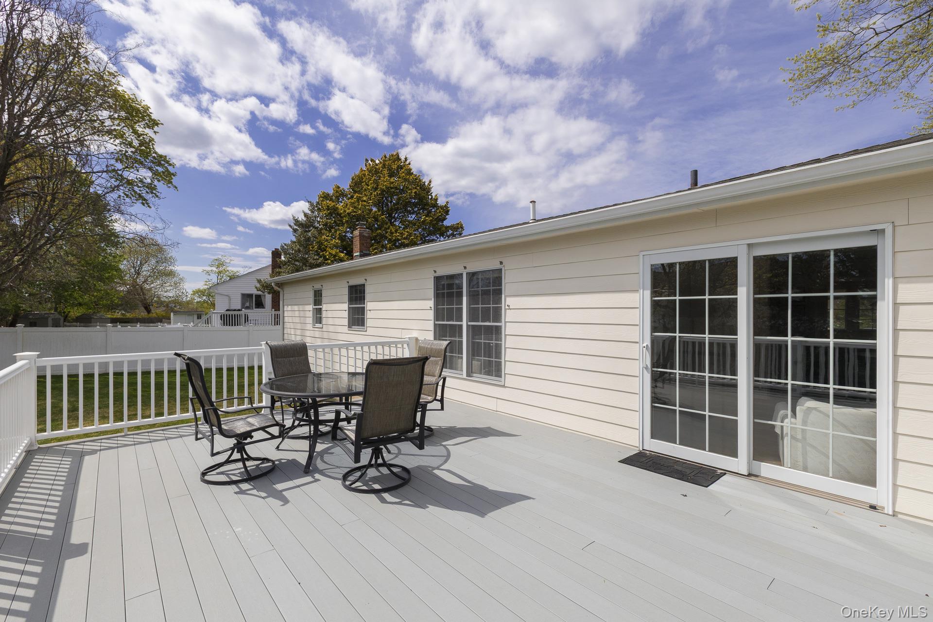  10 Fortune Court, Commack, NY, 11725 - 物件實景