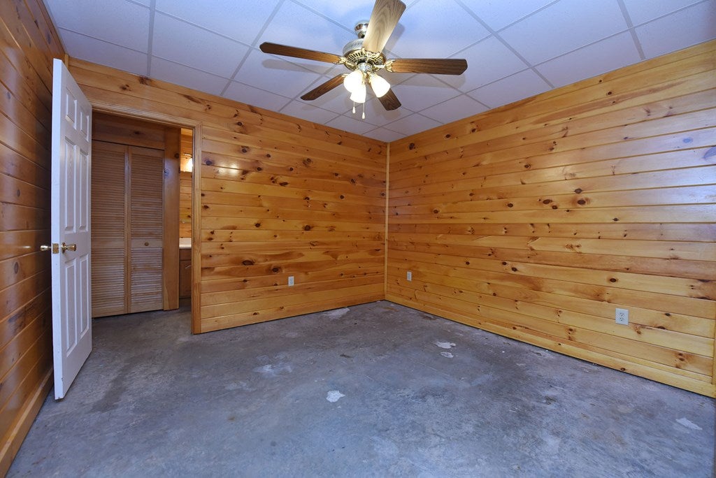 Mineral Bluff, Georgia, 30559, United States, 3 Bedrooms Bedrooms, ,3 BathroomsBathrooms,Residential,For Sale,1882955