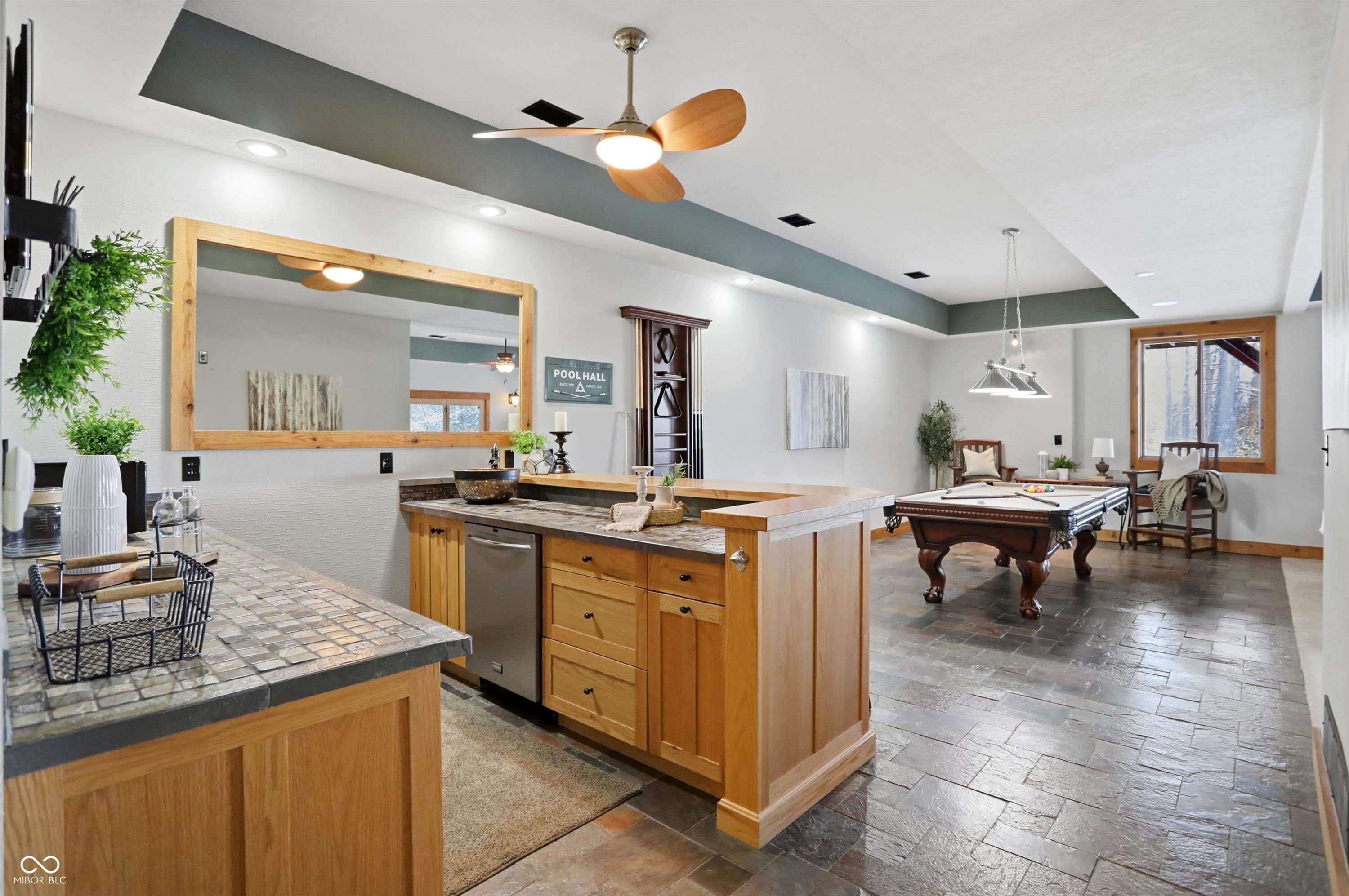 Unionville, Indiana, 47468, United States, 5 Bedrooms Bedrooms, ,5 BathroomsBathrooms,Residential,For Sale,1975333