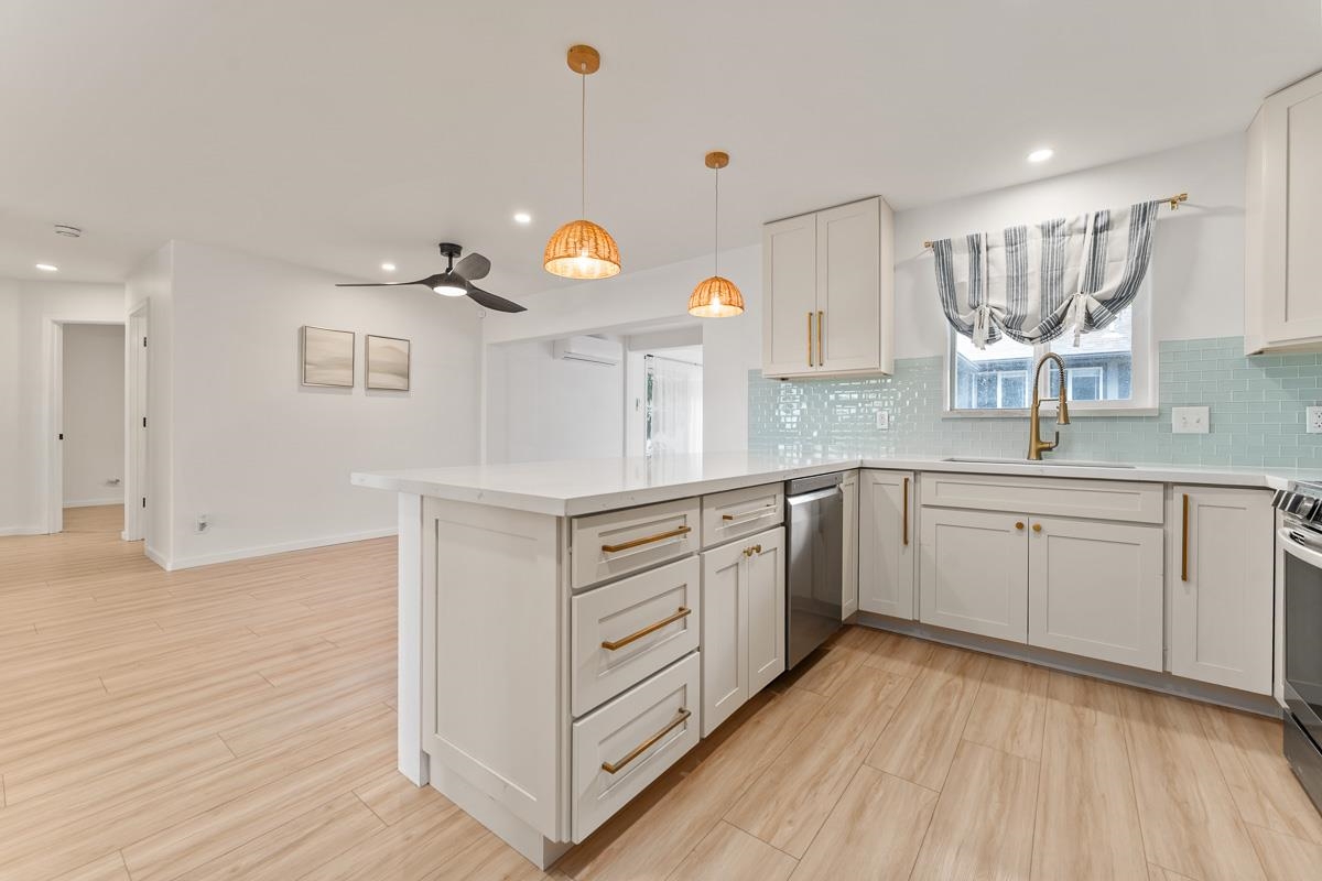 Wailuku, Hawaii, 96793, United States, 3 Bedrooms Bedrooms, ,3 BathroomsBathrooms,Residential,For Sale,1827796