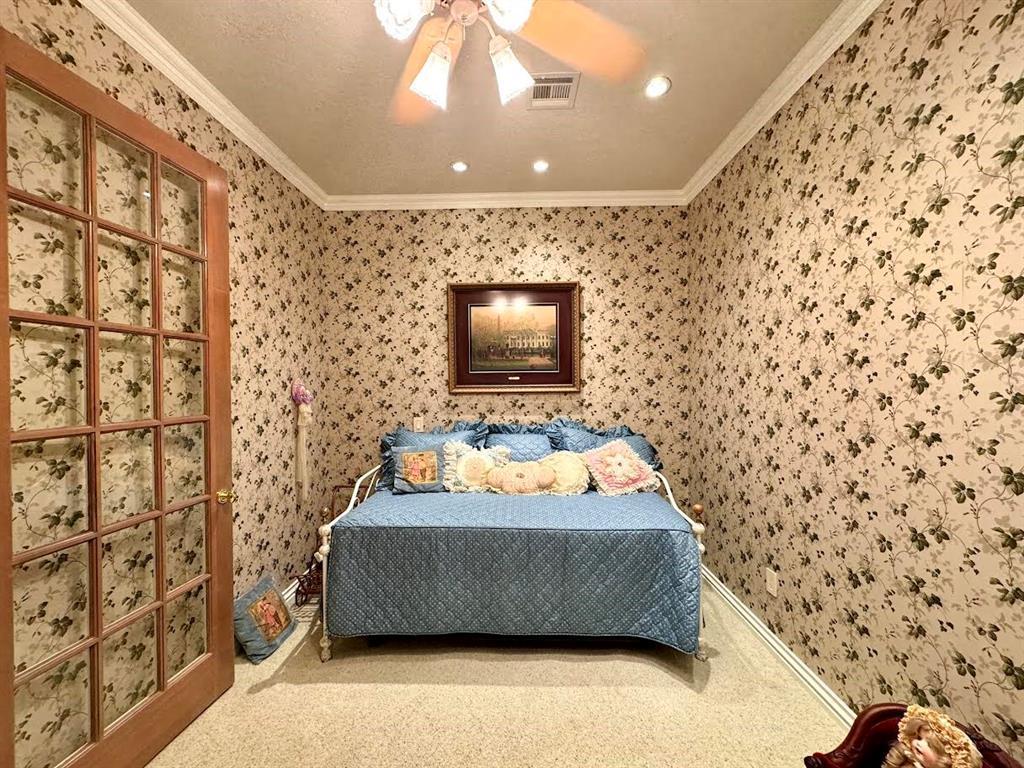 Chickasha, Oklahoma, 73018, United States, 7 Bedrooms Bedrooms, ,7 BathroomsBathrooms,Residential,For Sale,1921777
