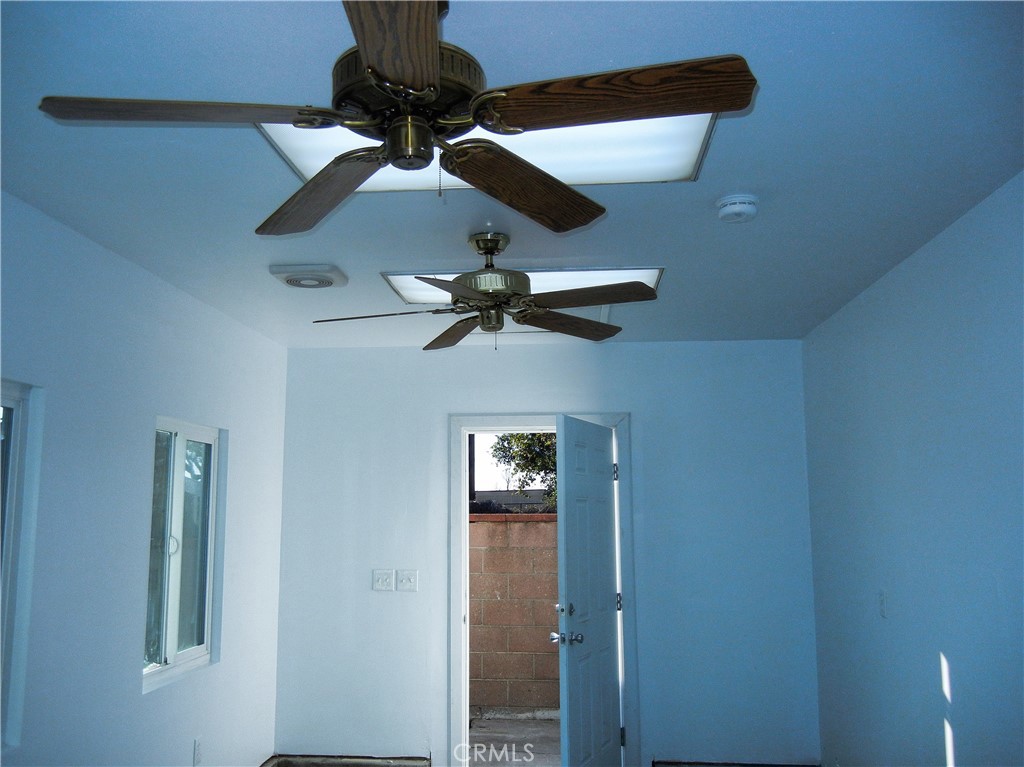 Ontario, California, 91762, United States, 4 Bedrooms Bedrooms, ,1 BathroomBathrooms,Residential,For Sale,1936943