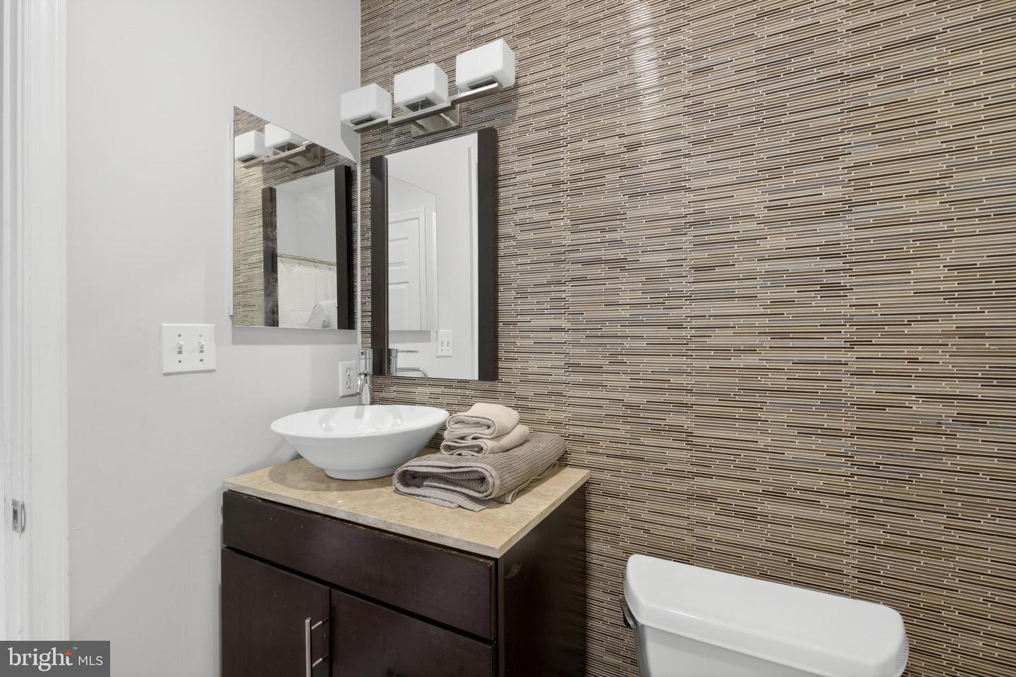 WILMINGTON, Delaware, 19806, United States, 4 Bedrooms Bedrooms, ,4 BathroomsBathrooms,Residential,For Sale,2048566