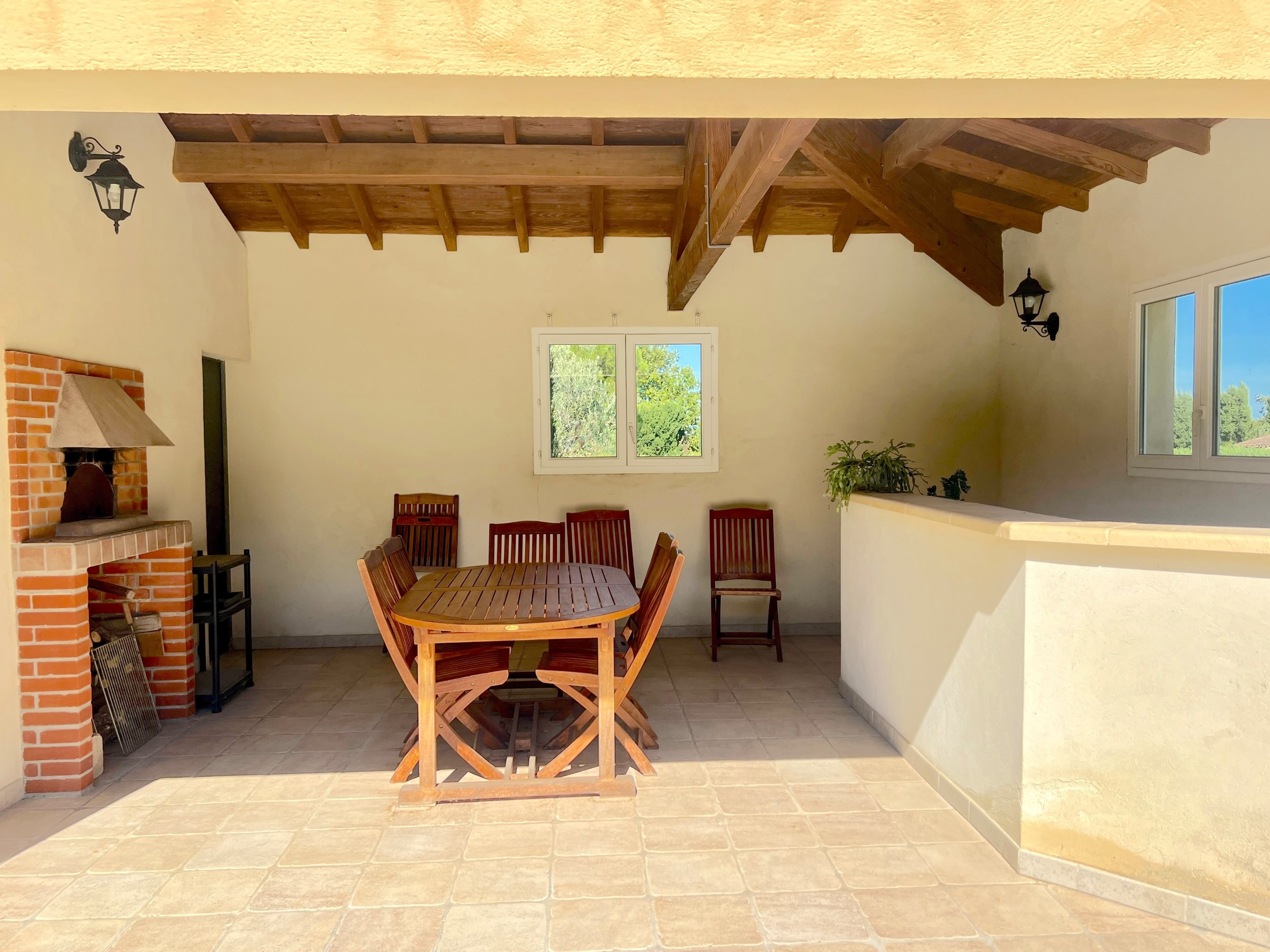  Quiet family home, in the immediate vicinity of Saint-Rémy-de-Provence. - 物件實景