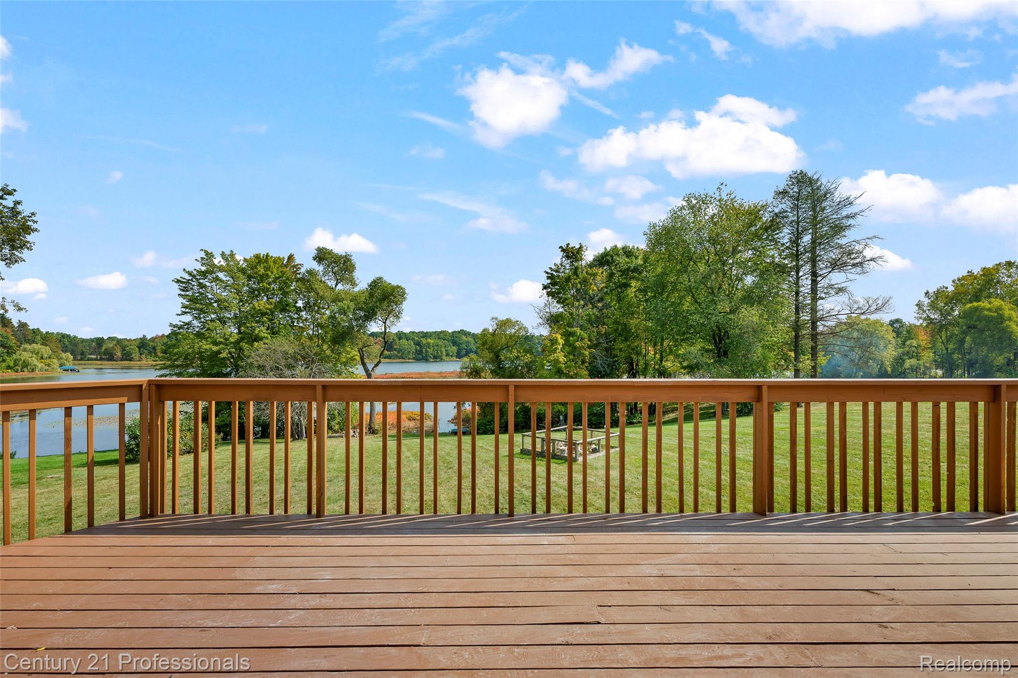 Davisburg, Michigan, 48350, United States, 5 Bedrooms Bedrooms, ,4 BathroomsBathrooms,Residential,For Sale,1982233