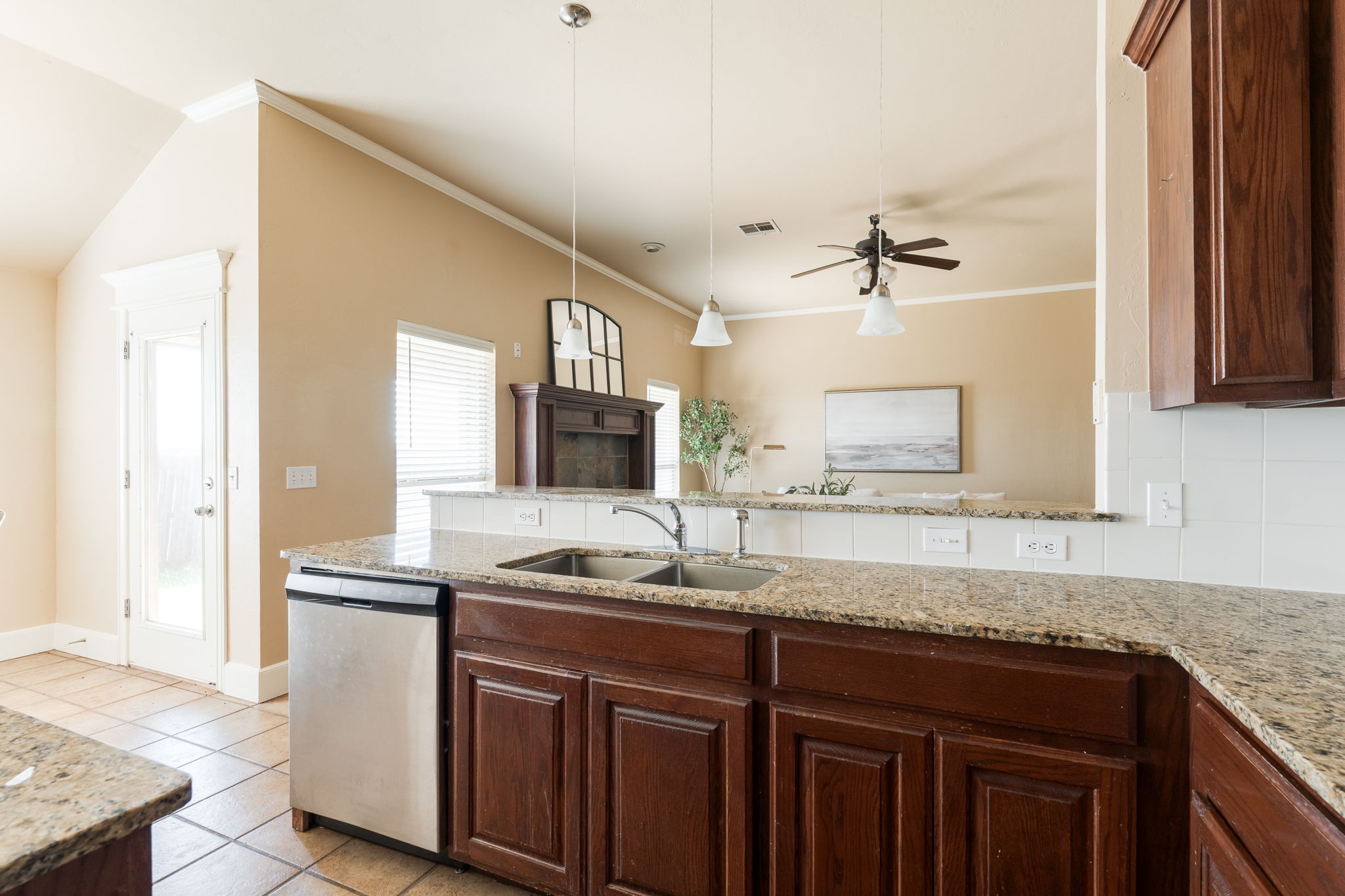  16428 Village Common Drive, Edmond, OK 73013 - 物件實景