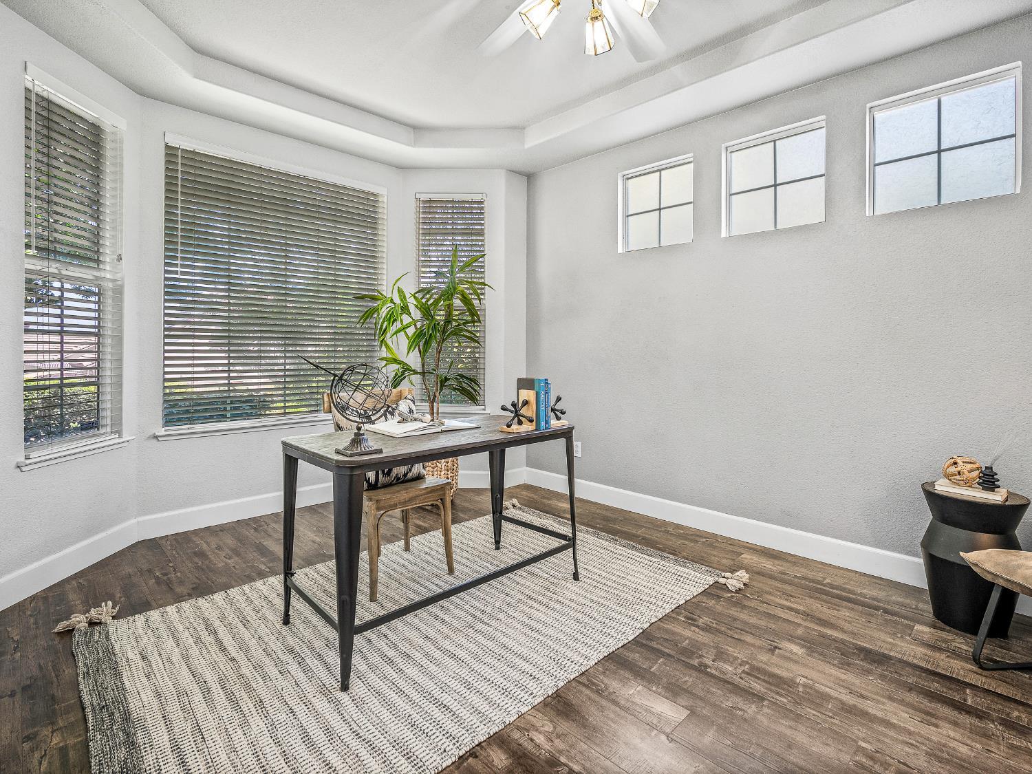 El Dorado Hills, California, 95762, United States, 5 Bedrooms Bedrooms, ,5 BathroomsBathrooms,Residential,For Sale,1914654