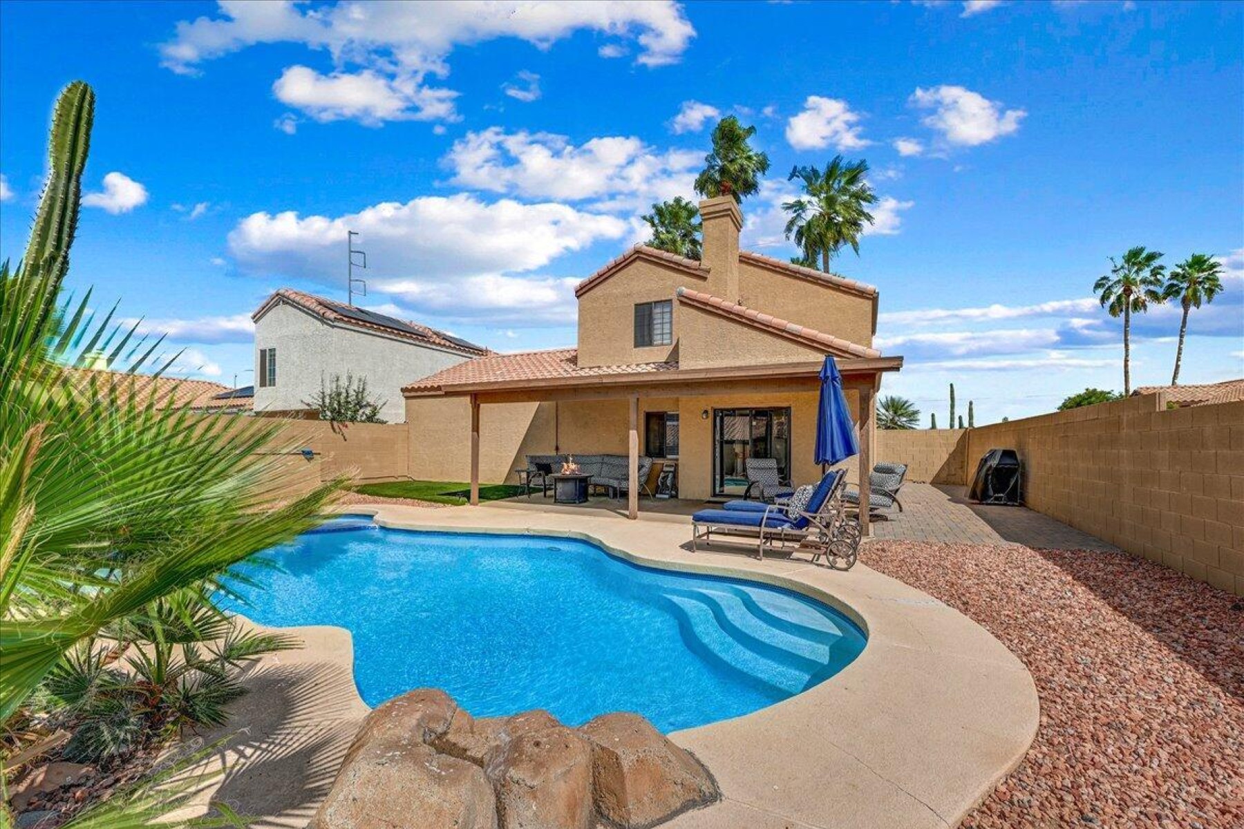  843 E Audrey Lane  Phoenix, AZ - 物件實景