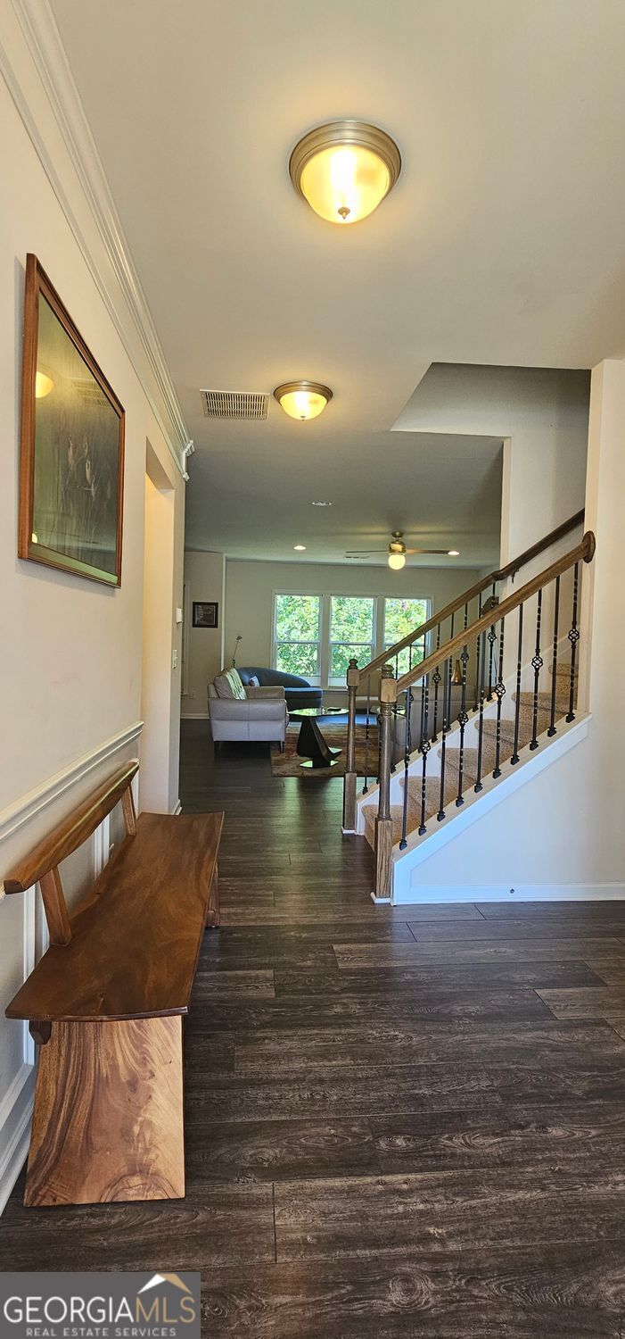Cumming, Georgia, 30040, United States, 5 Bedrooms Bedrooms, ,5 BathroomsBathrooms,Residential,For Sale,1922351