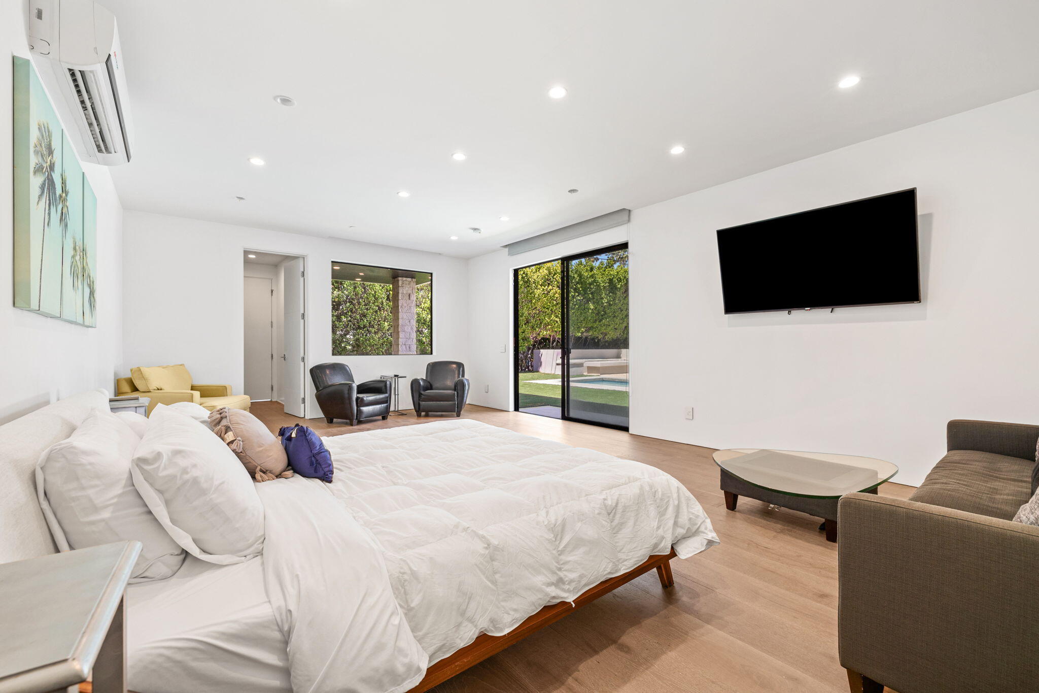 Palm Springs, California, 92262, United States, 5 Bedrooms Bedrooms, ,4 BathroomsBathrooms,Residential,For Sale,1805387