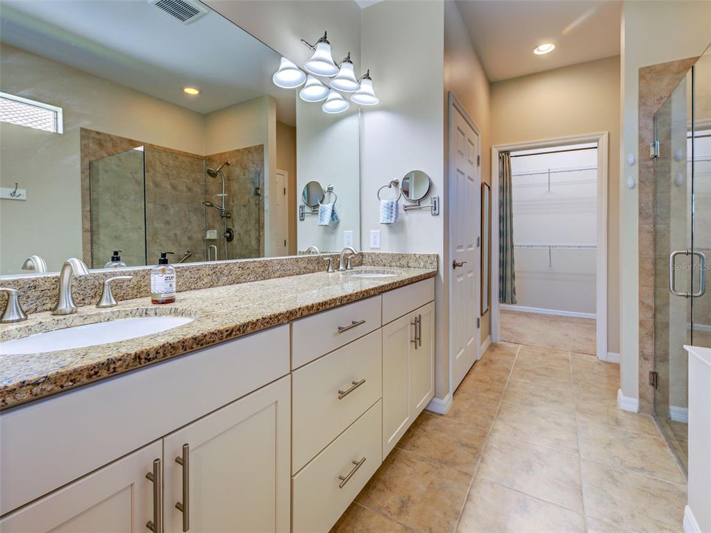 Venice, Florida, 34293, United States, 2 Bedrooms Bedrooms, ,2 BathroomsBathrooms,Residential,For Sale,1933036
